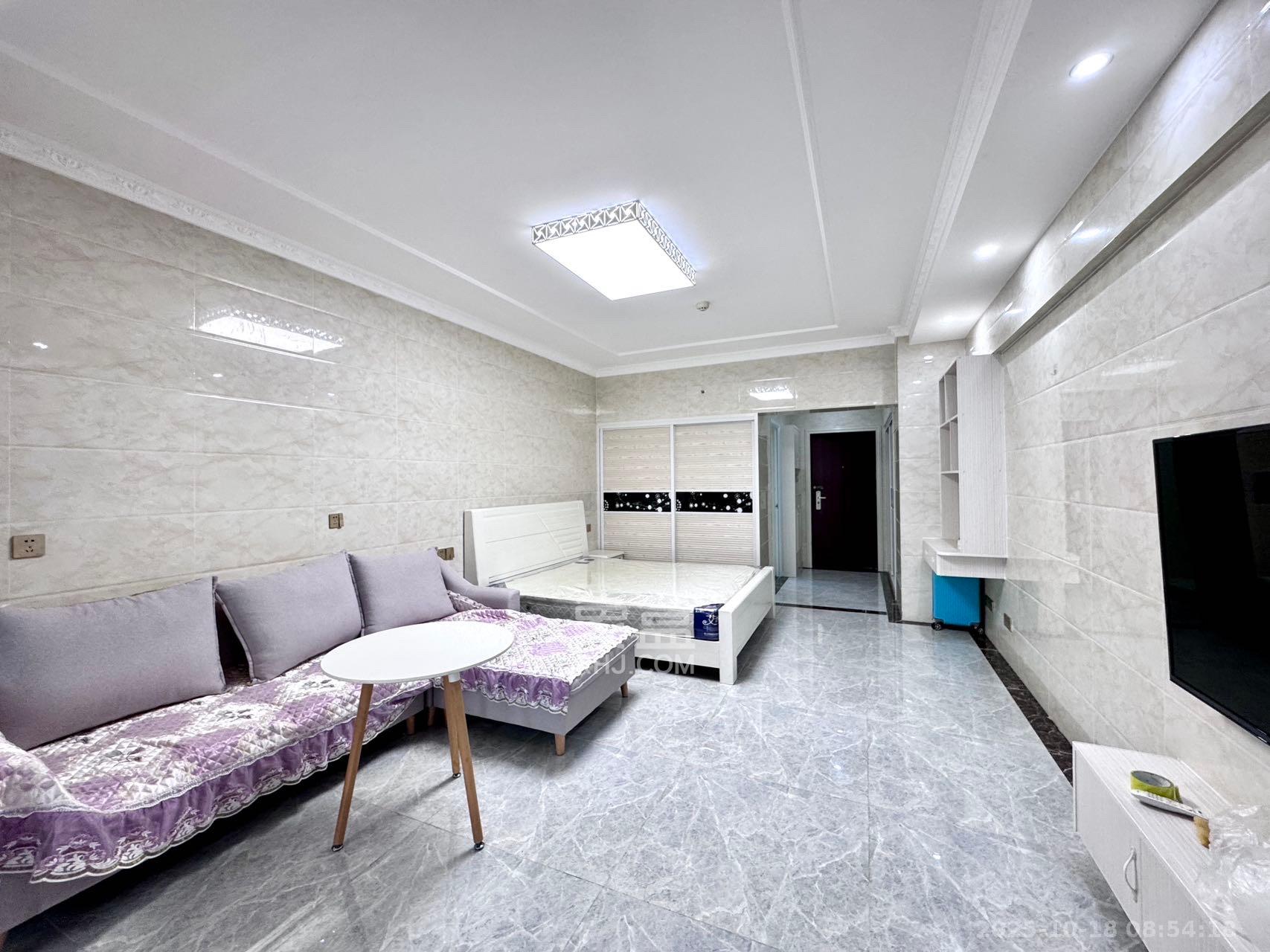 望兴景园二期(望兴西西里) 1室1厅1卫 1900.0元/月 望兴景园二期(望兴西西里) 1室1厅1卫 1900.0元/月室内图