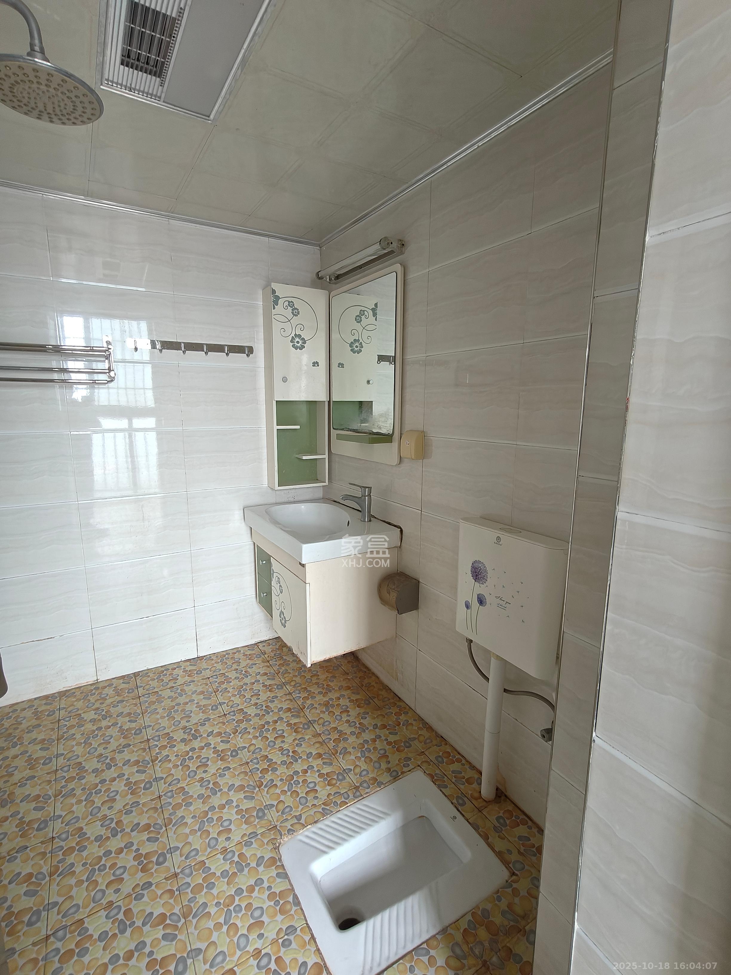 滨水名都 1室1厅1卫 1100.0元/月 滨水名都 1室1厅1卫 1100.0元/月室内图