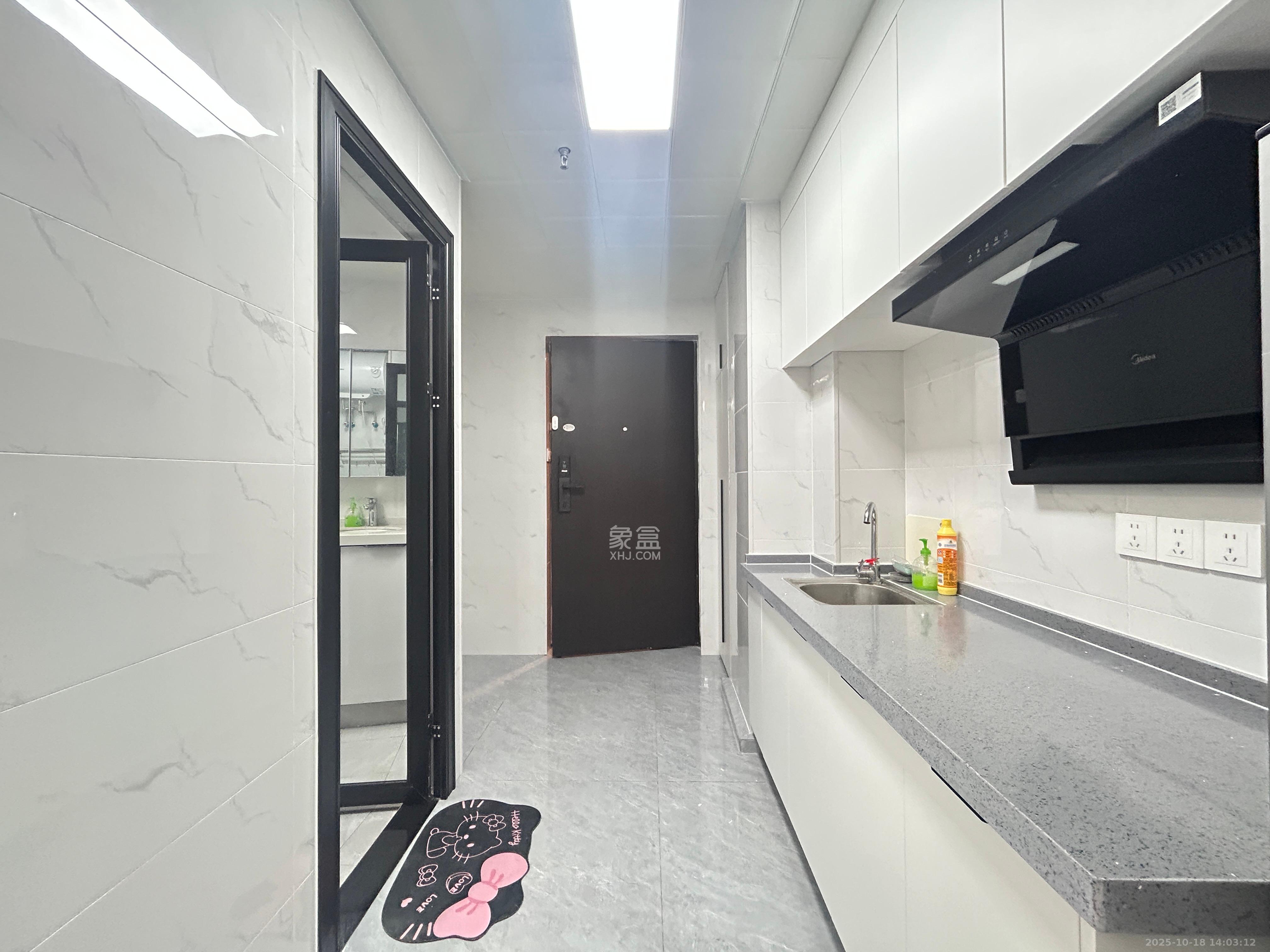 华润置地中心  1室1厅1卫    2600.0元/月室内图