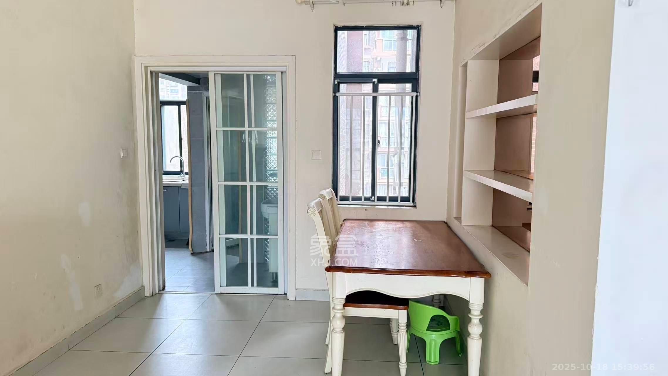 恒盛世家  3室2厅2卫    2200.0元/月 恒盛世家  3室2厅2卫    2200.0元/月室内图