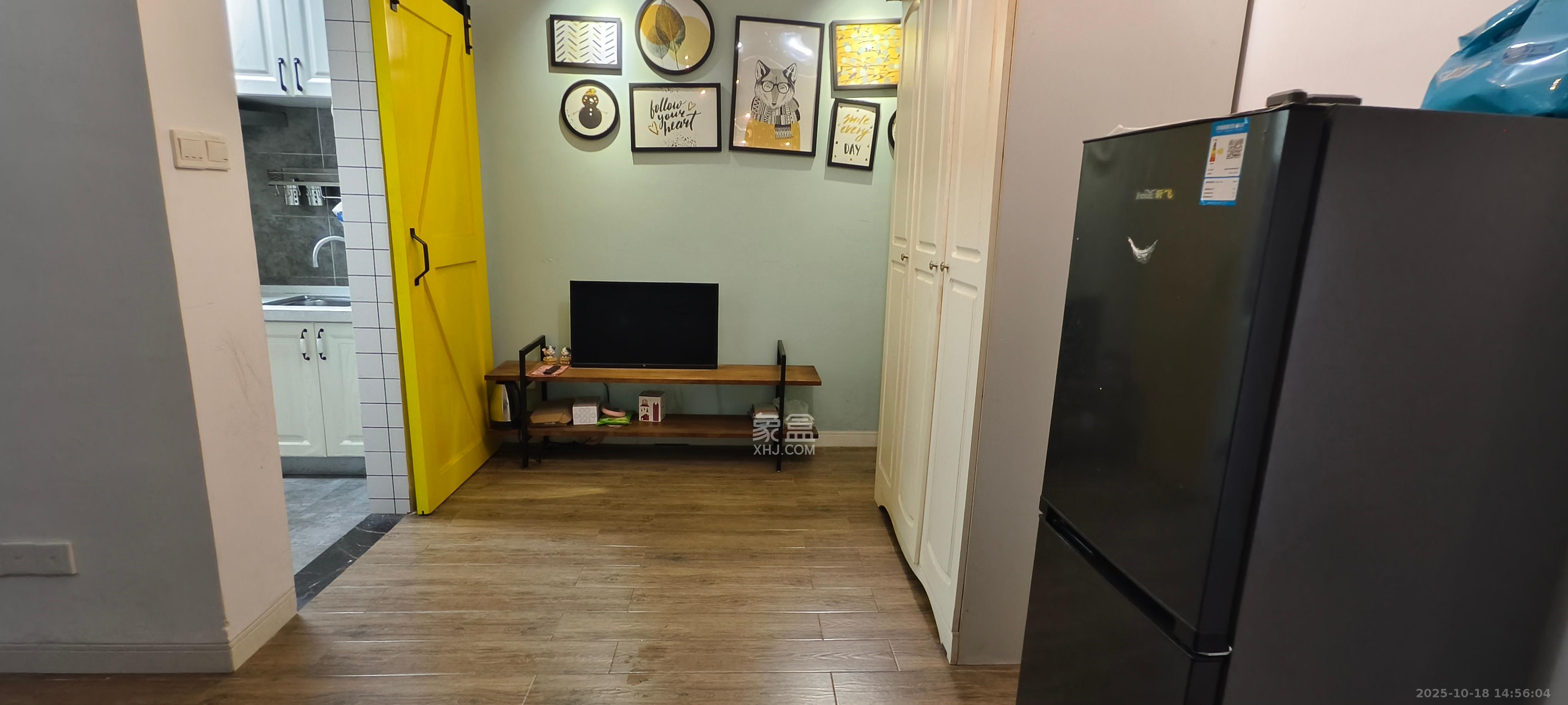 第六都(陆都小区) 1室1厅1卫 1800.0元/月 第六都(陆都小区) 1室1厅1卫 1800.0元/月室内图