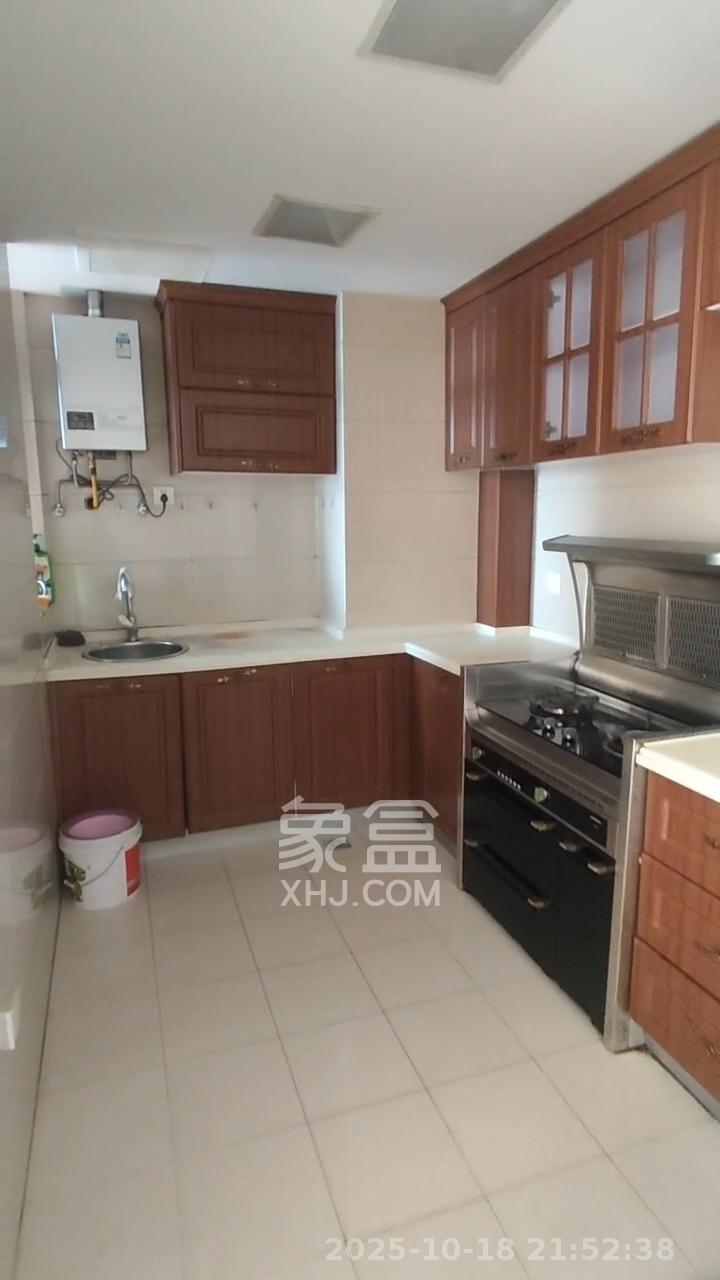 公园9号  2室1厅1卫    3500.0元/月 公园9号  2室1厅1卫    3500.0元/月室内图