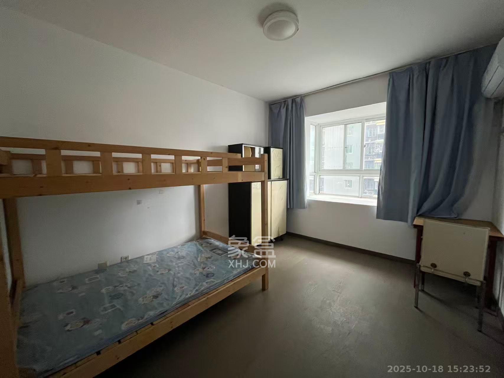 紫薇鑫园  3室2厅1卫    2500.0元/月室内图