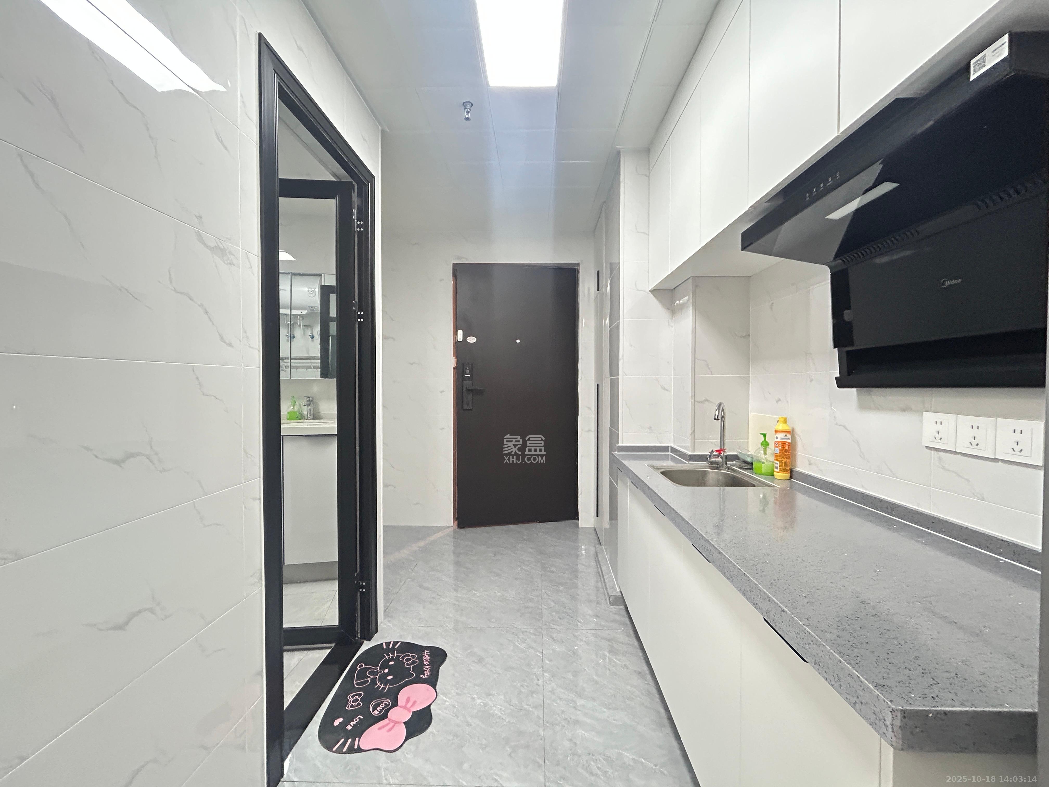 华润置地中心  1室1厅1卫    2600.0元/月室内图