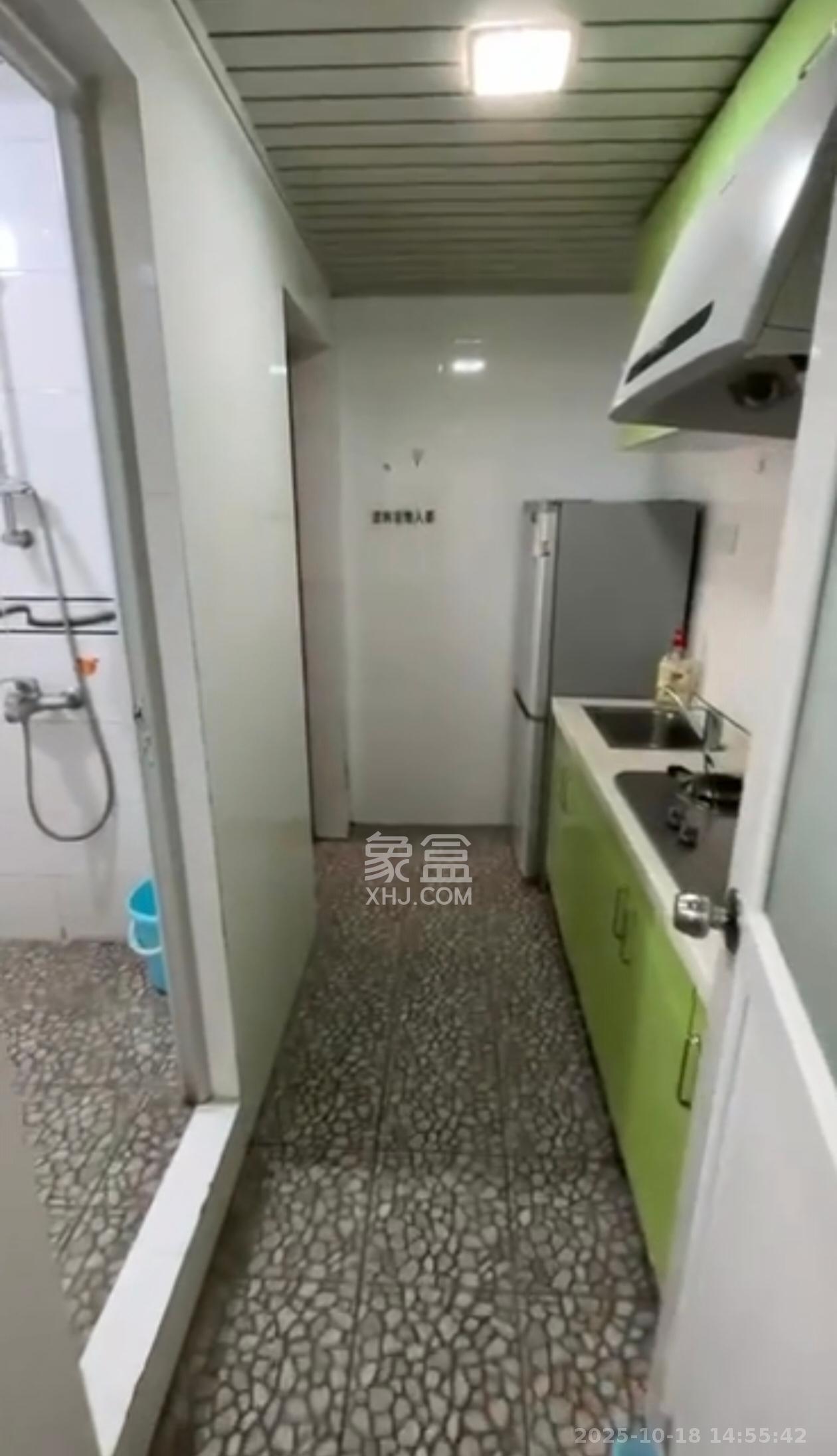 青和上座（上味舫大厦）  1室1厅1卫    2200.0元/月