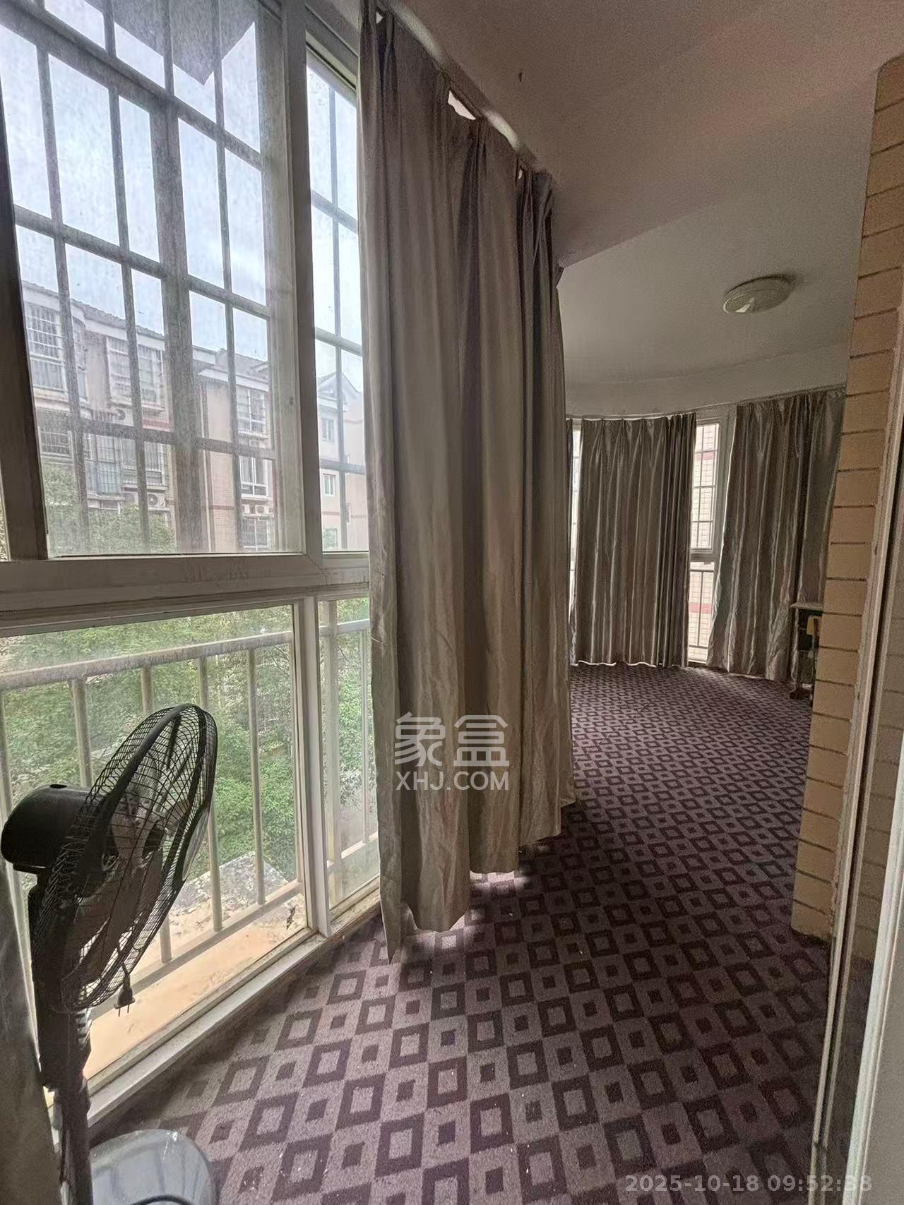 星城国际  4室2厅2卫    1900.0元/月 星城国际  4室2厅2卫    1900.0元/月室内图