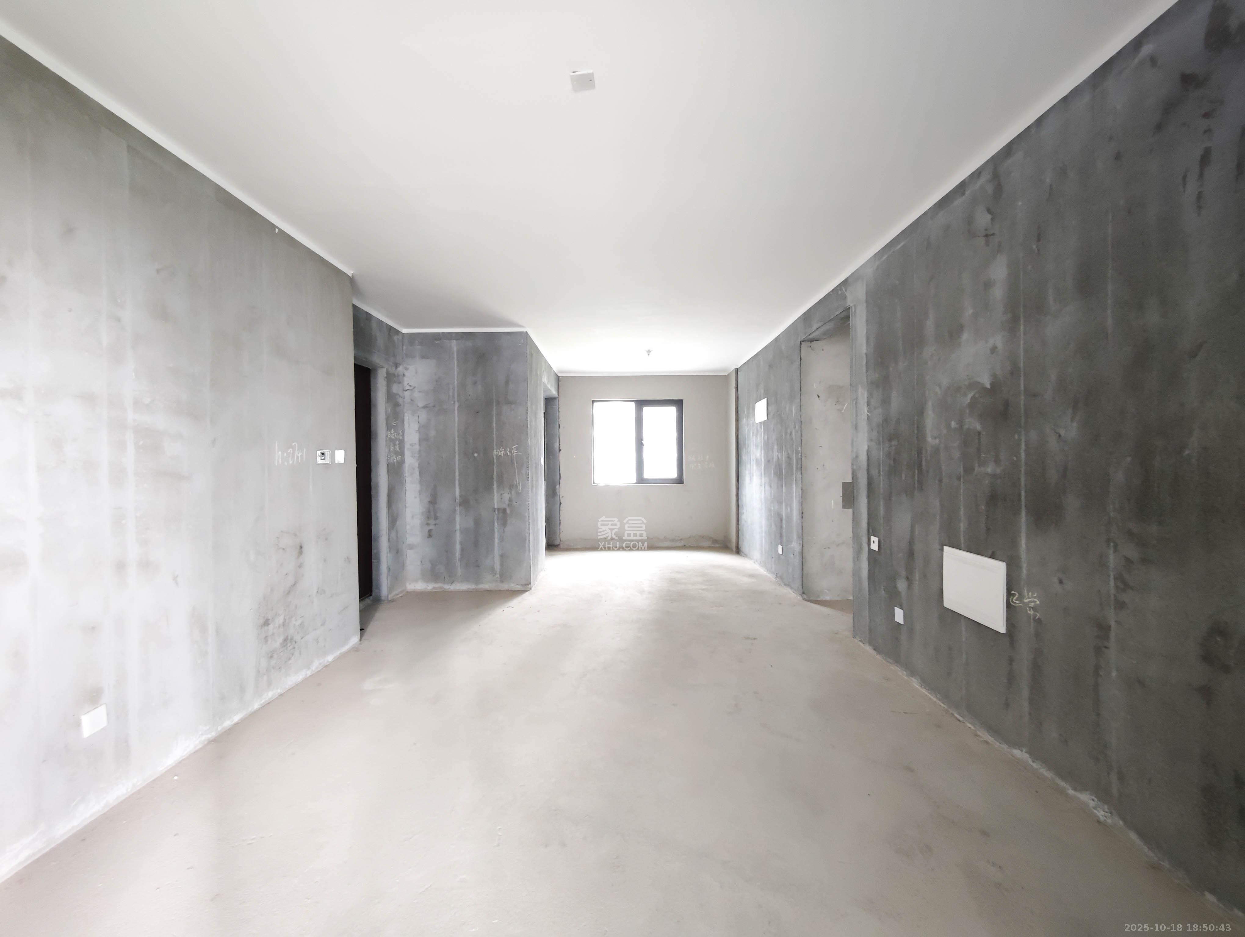 融创会展上东区  3室2厅1卫    83.0万 融创会展上东区  3室2厅1卫    83.0万