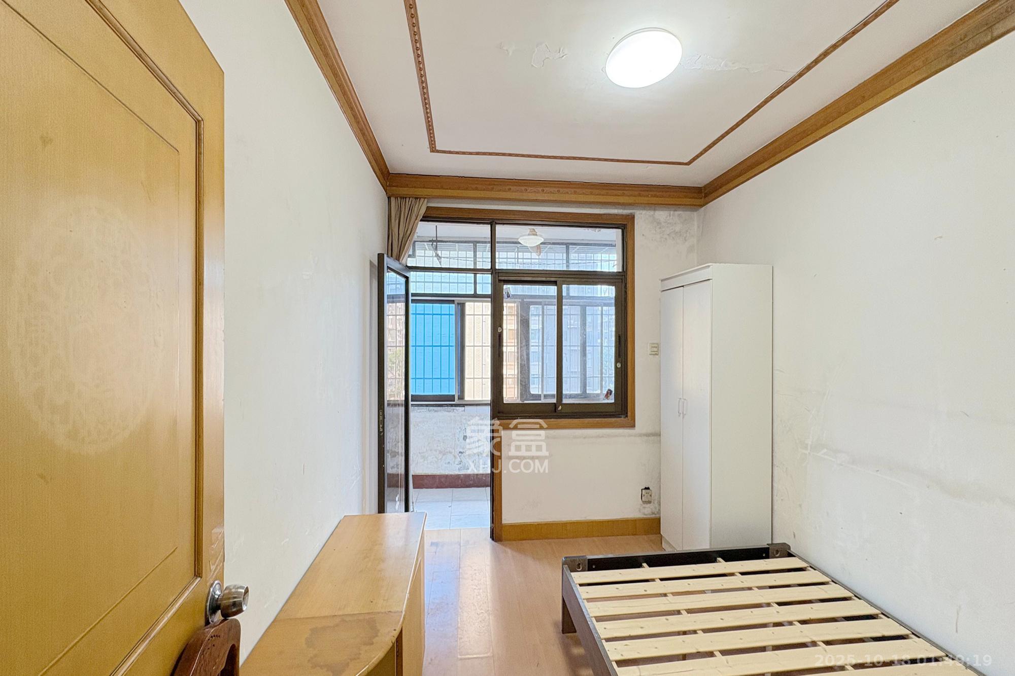 戥子桥散盘  2室1厅1卫    42.0万 戥子桥散盘  2室1厅1卫    42.0万卧室