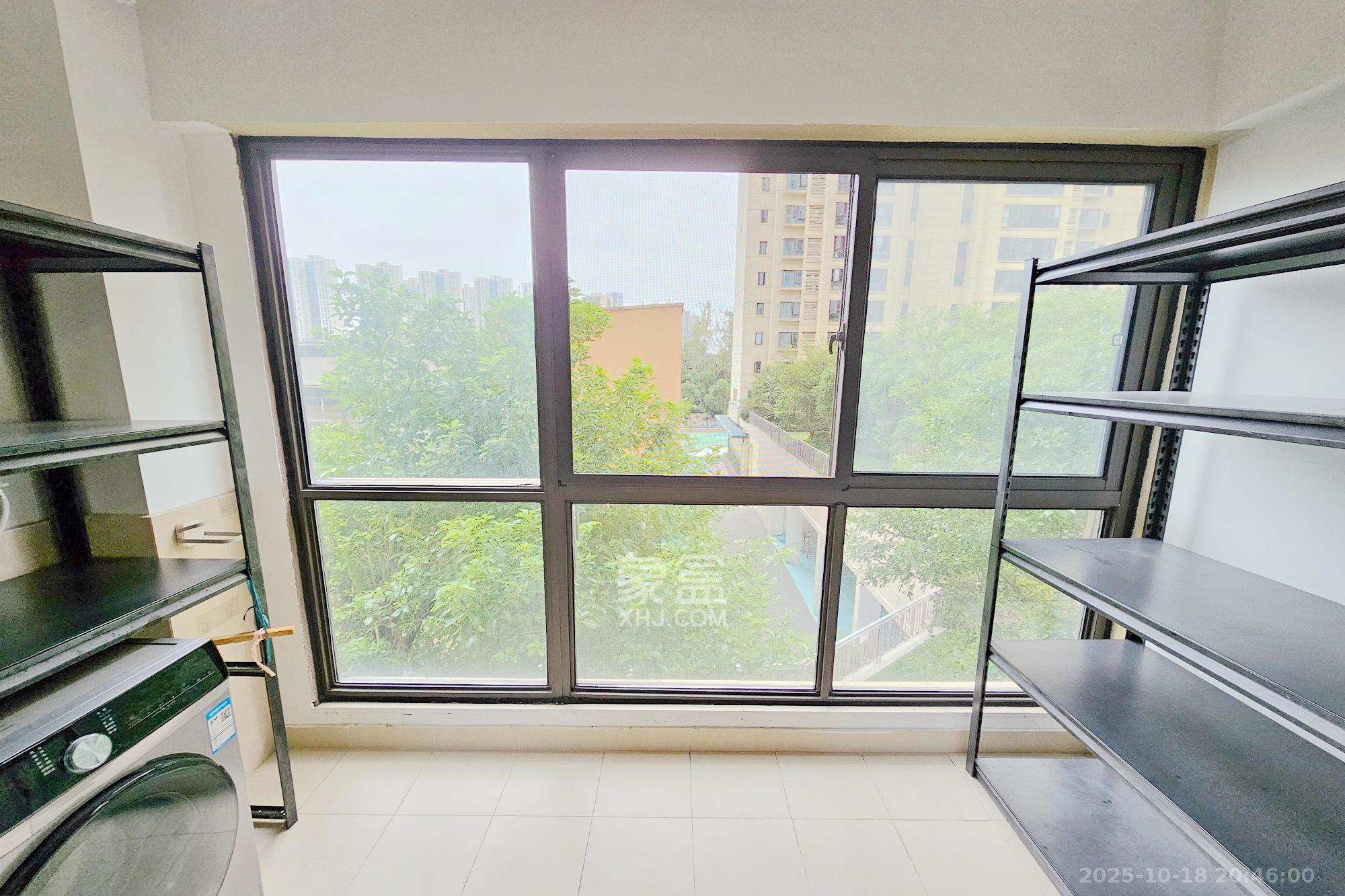 阳光城尚东湾蓝莓苑  2室2厅1卫    59.8万其他