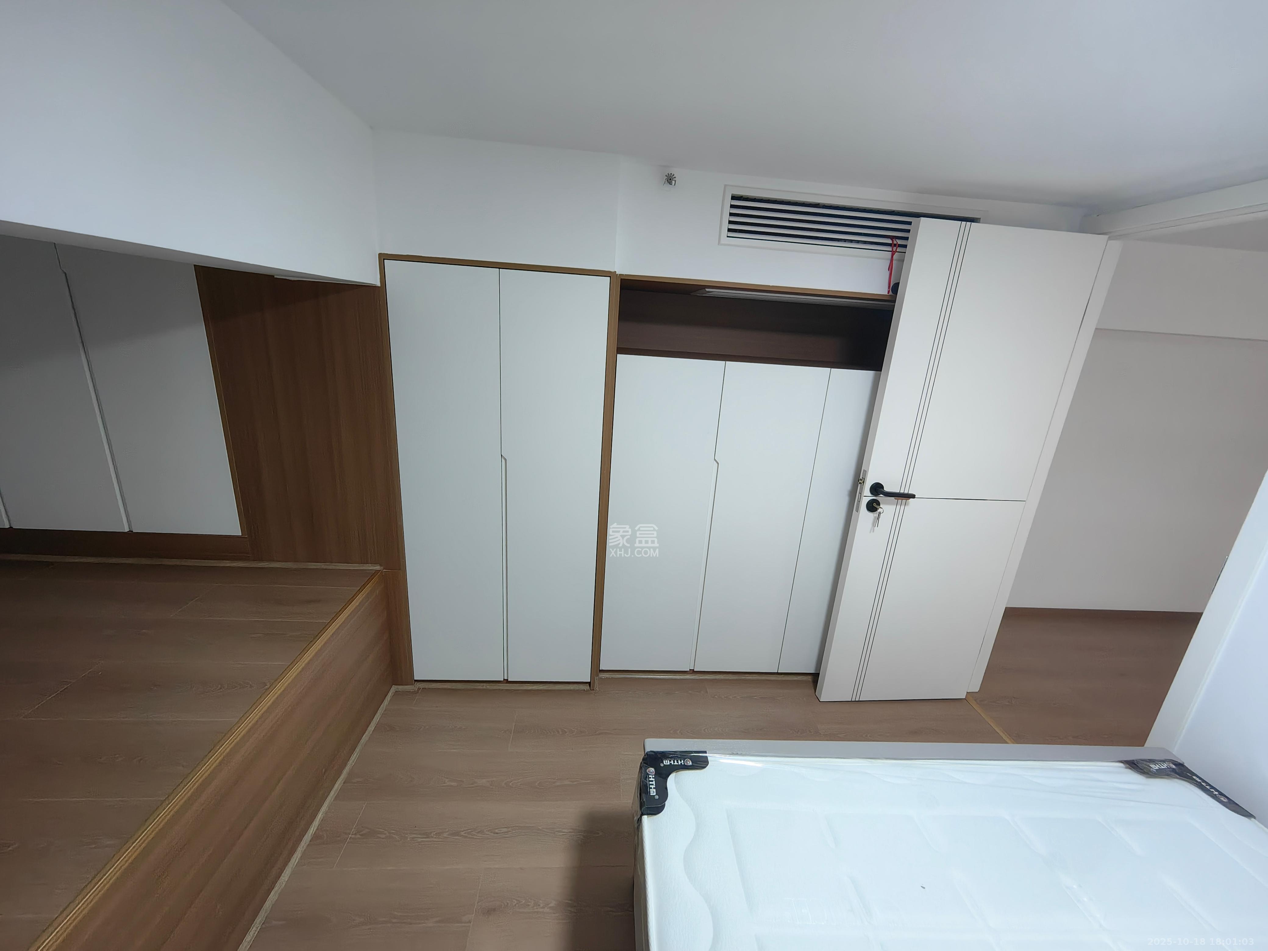 正荣梅溪紫阙台  2室1厅1卫    2500.0元/月室内图