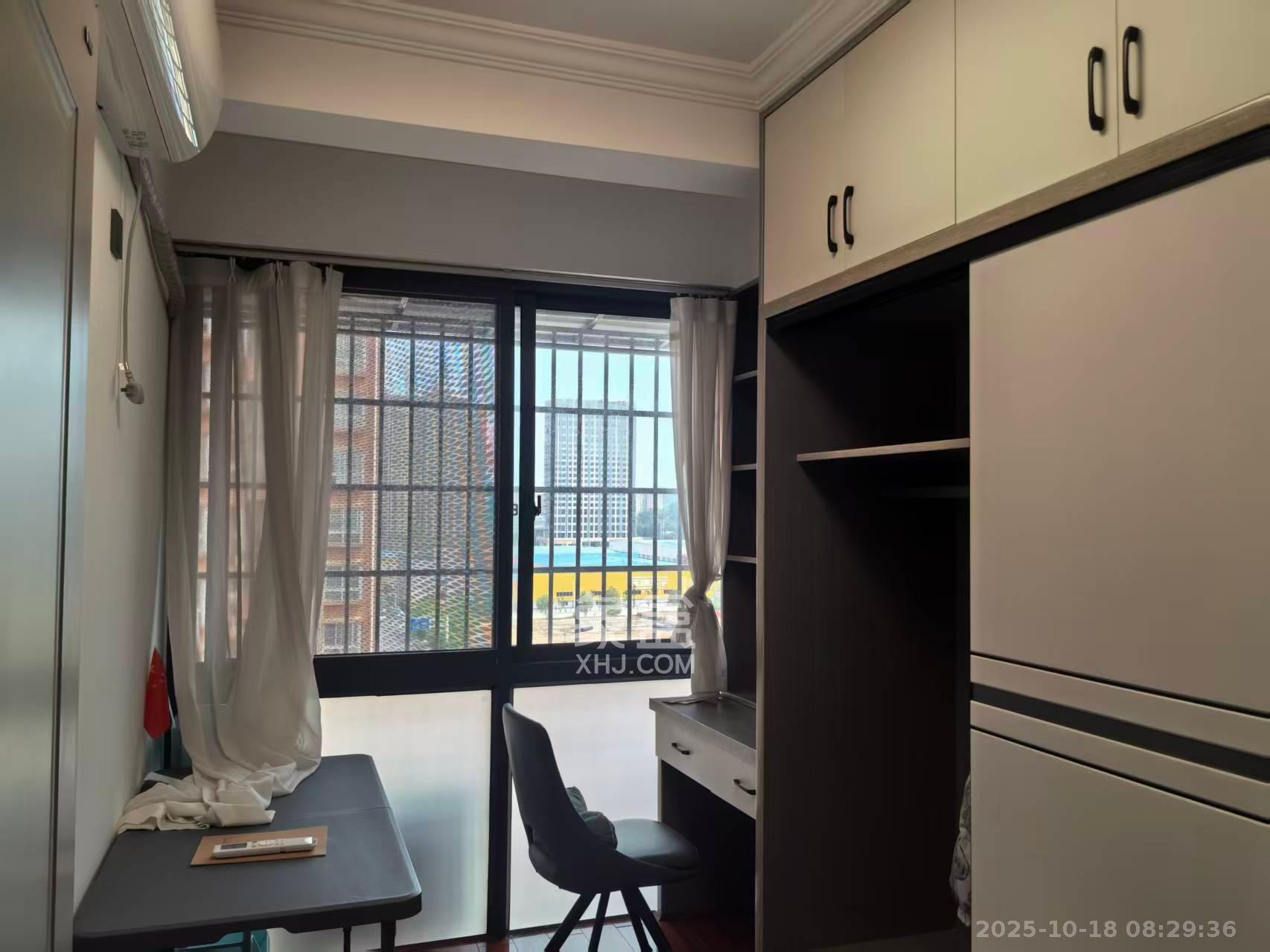 凯富南方鑫城 4室2厅2卫 2600.0元/月 凯富南方鑫城 4室2厅2卫 2600.0元/月室内图