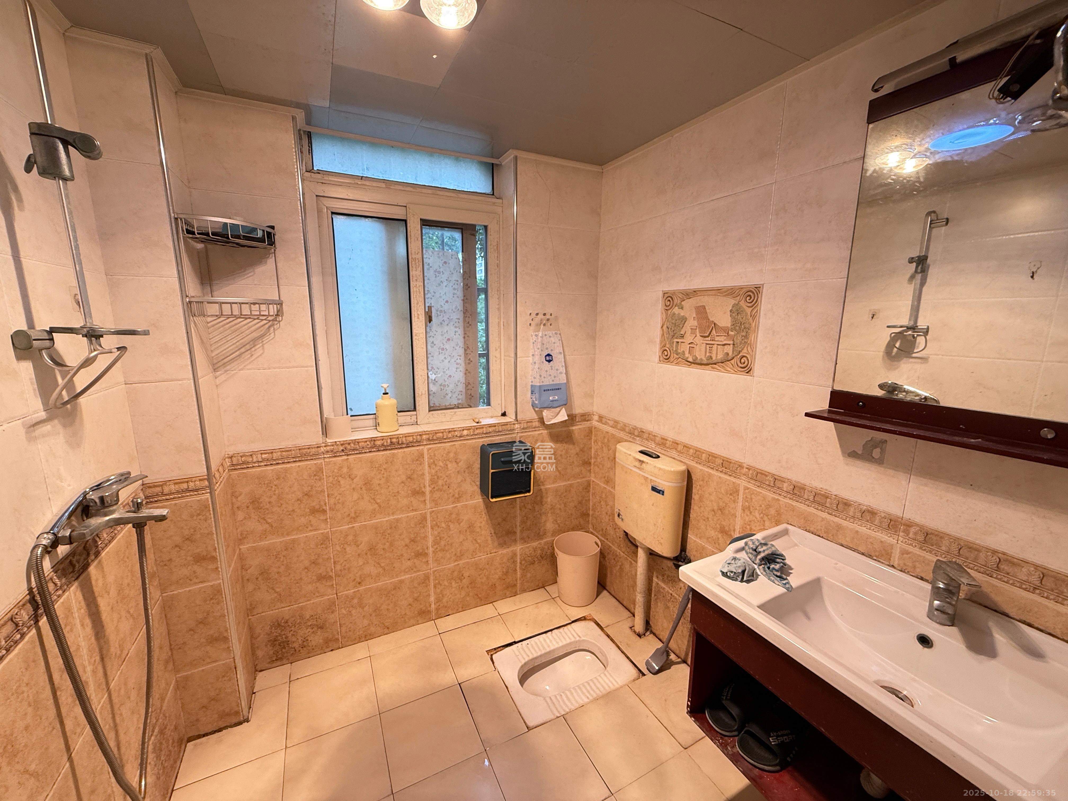 星雅美辰  1室0厅0卫    2500.0元/月 星雅美辰  1室0厅0卫    2500.0元/月