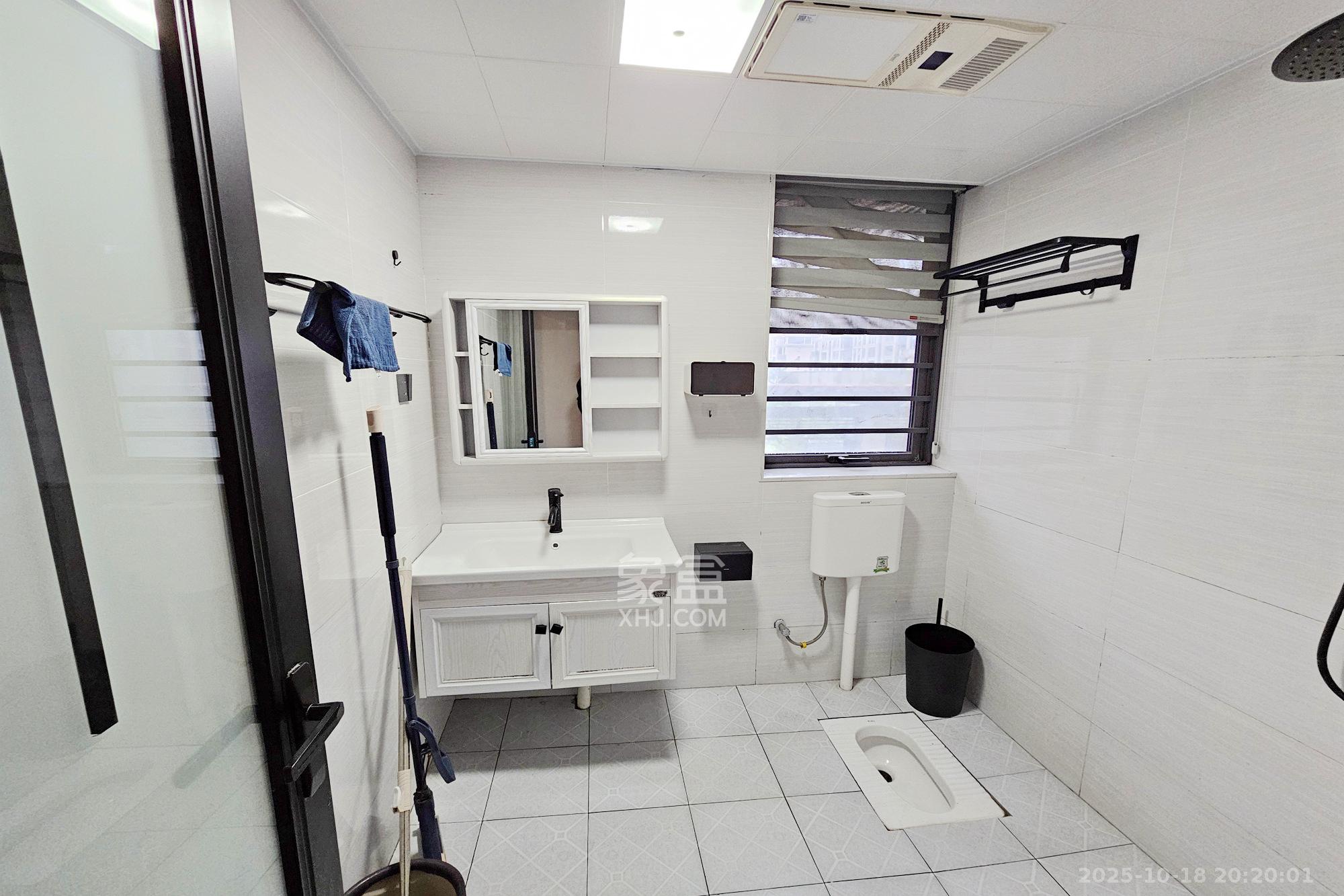 明昇壹城（明昇时代广场）一期  4室2厅2卫    198.0万其他