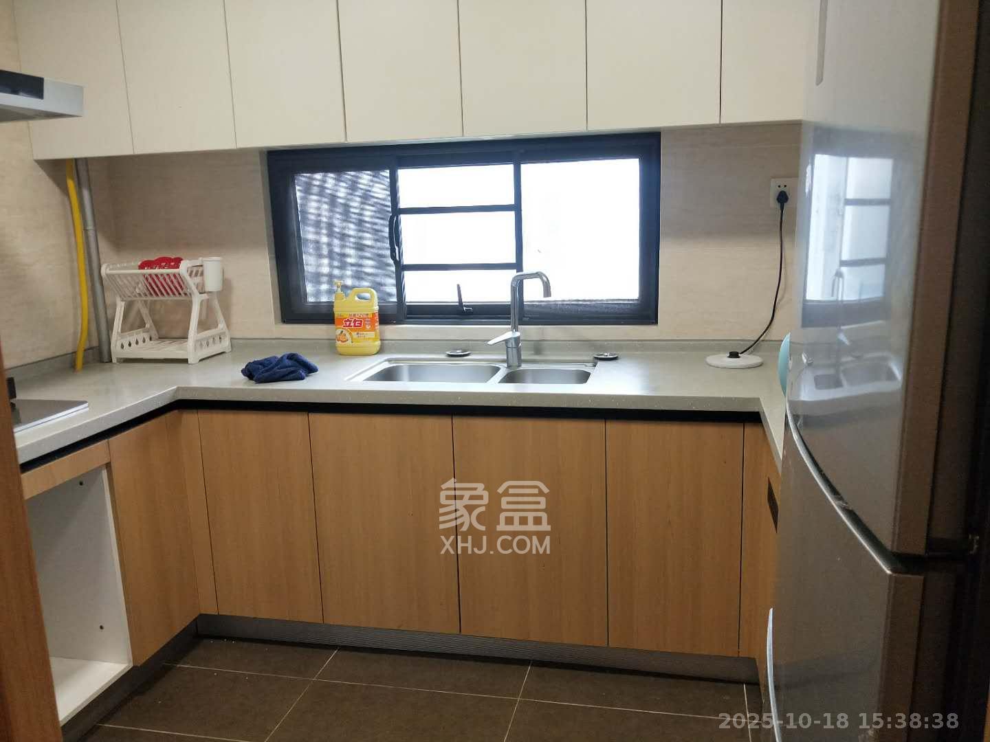 万科魅力之城非凡里  1室1厅2卫    2800.0元/月室内图