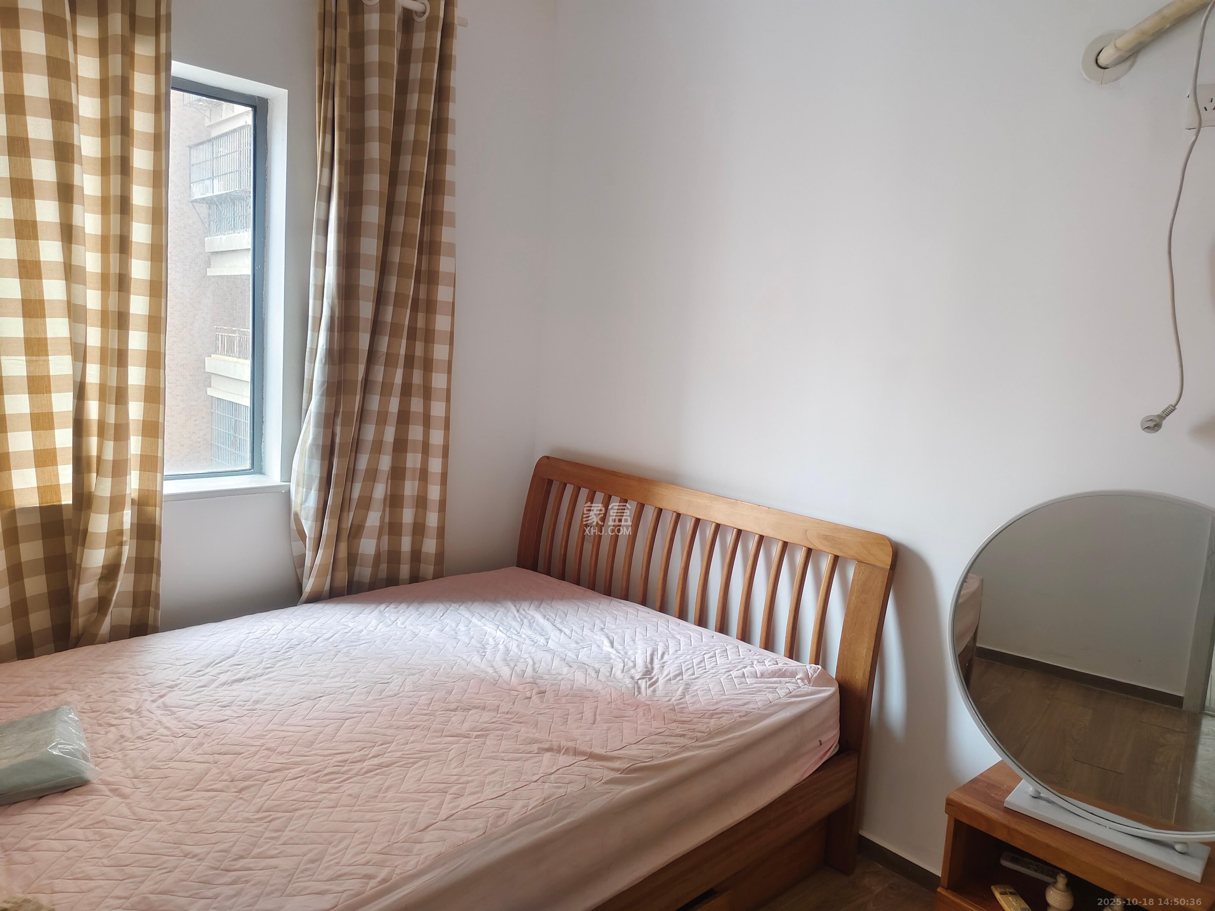 上海城小区  3室2厅2卫    2300.0元/月室内图