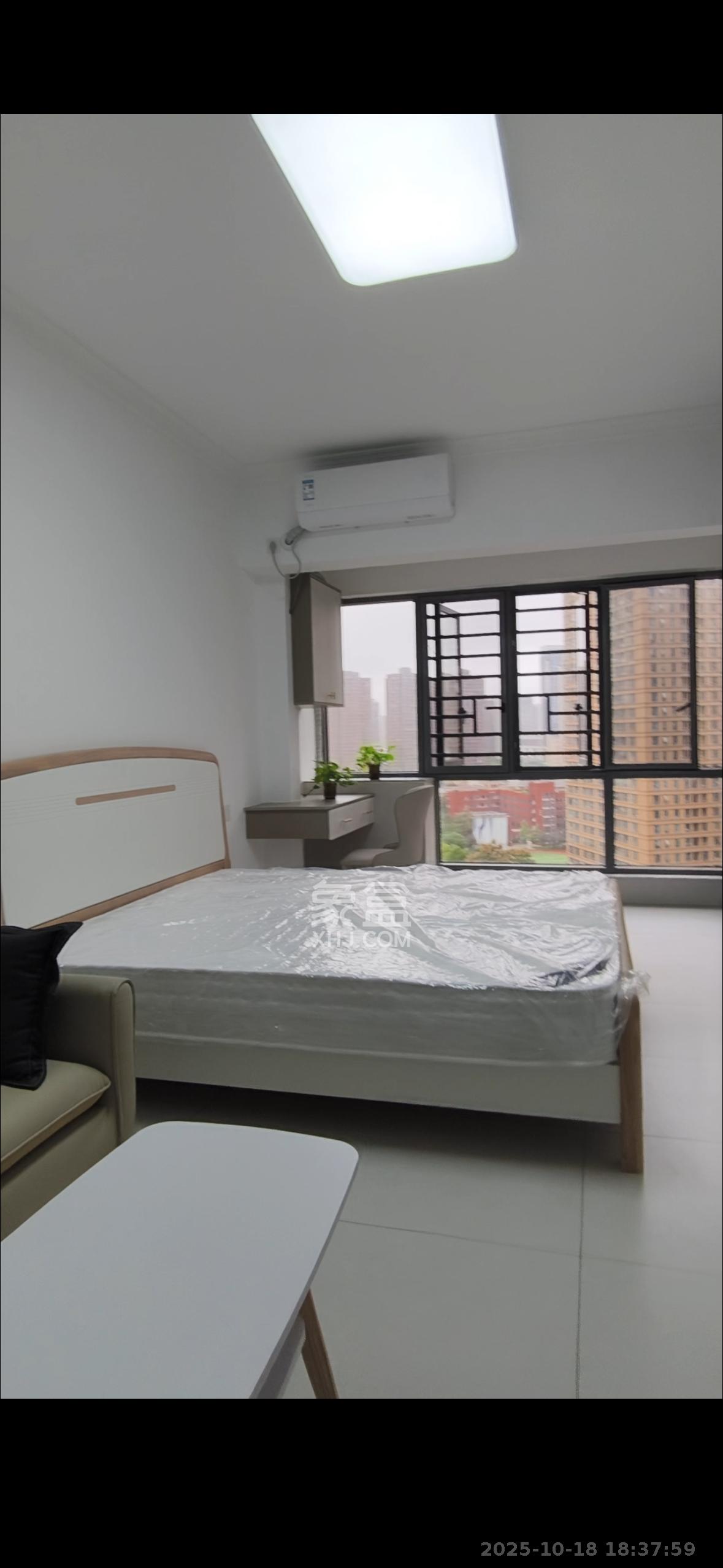 莲馨苑  1室0厅0卫    1500.0元/月室内图