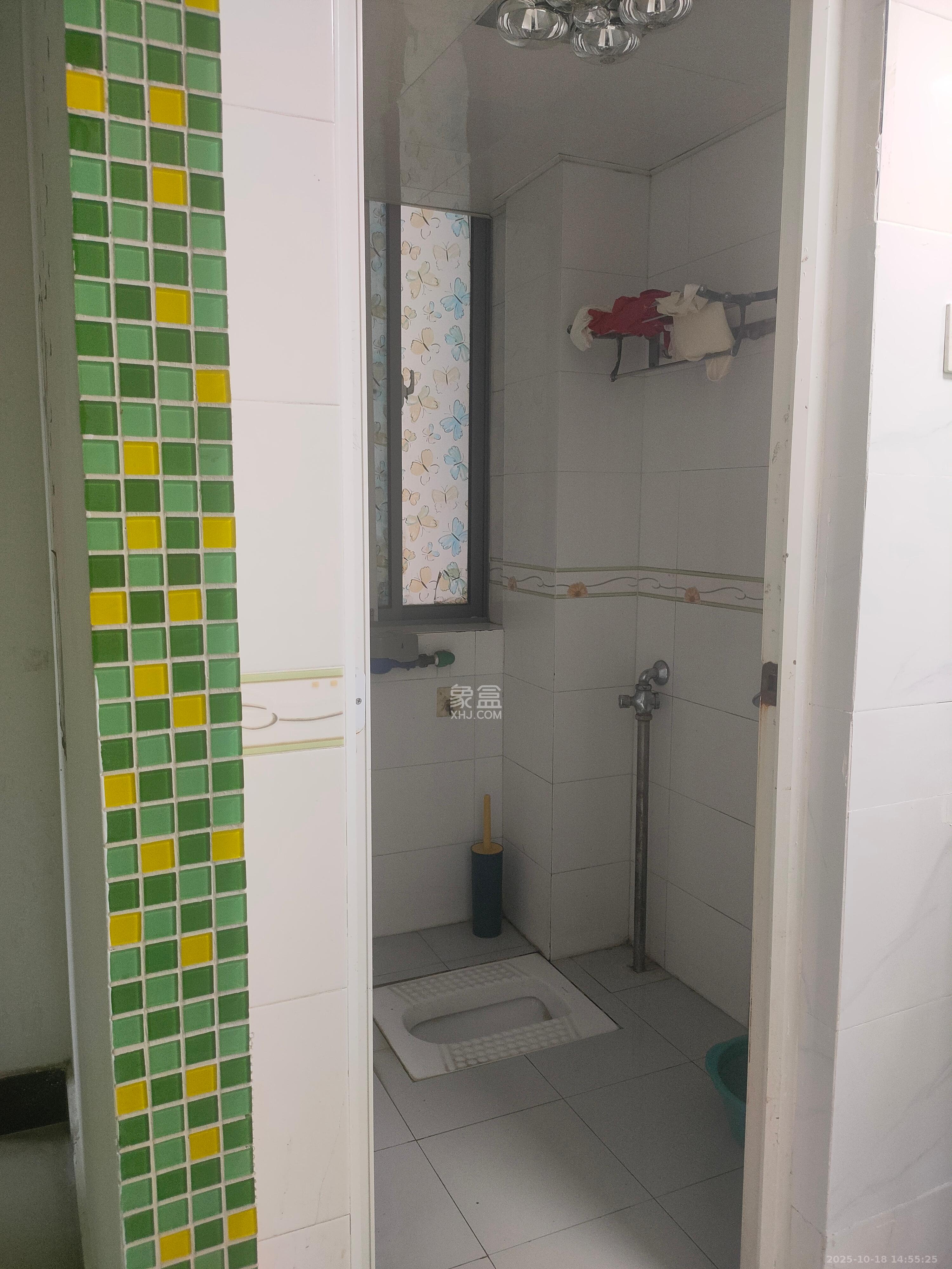 东方银座(东方摩卡) 2室2厅1卫 2200.0元/月 东方银座(东方摩卡) 2室2厅1卫 2200.0元/月室内图