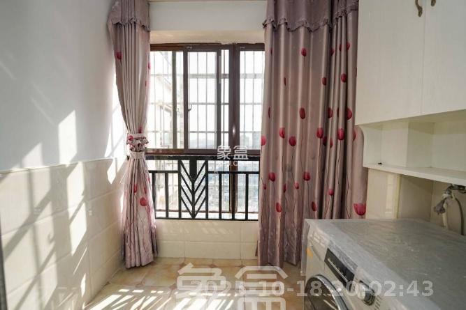 欧莱雅郡  3室2厅1卫    2100.0元/月室内图