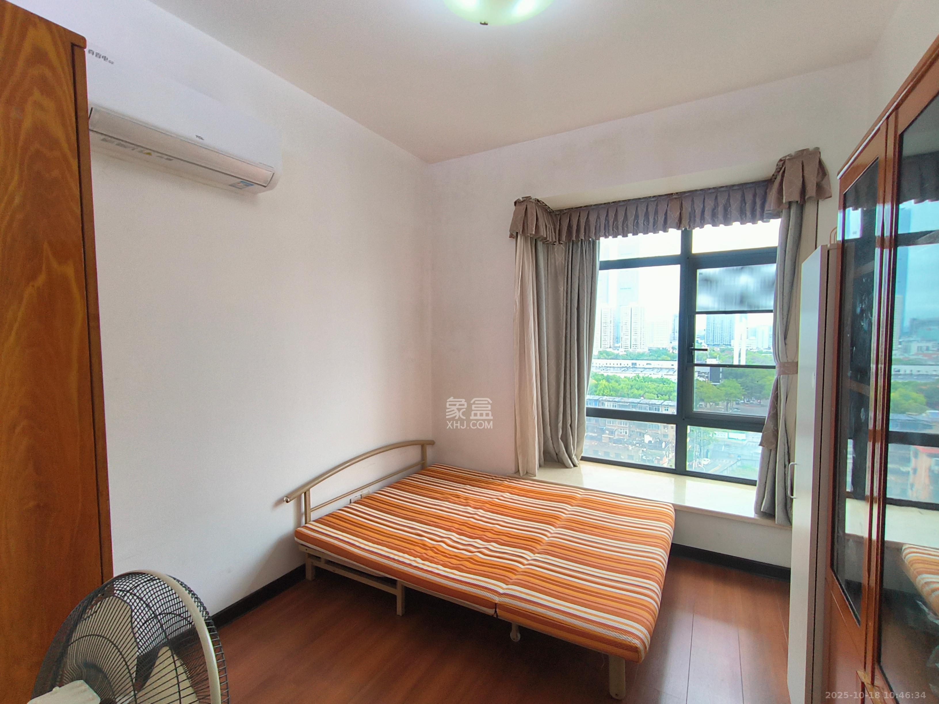 颐美园  3室2厅2卫    3200.0元/月室内图