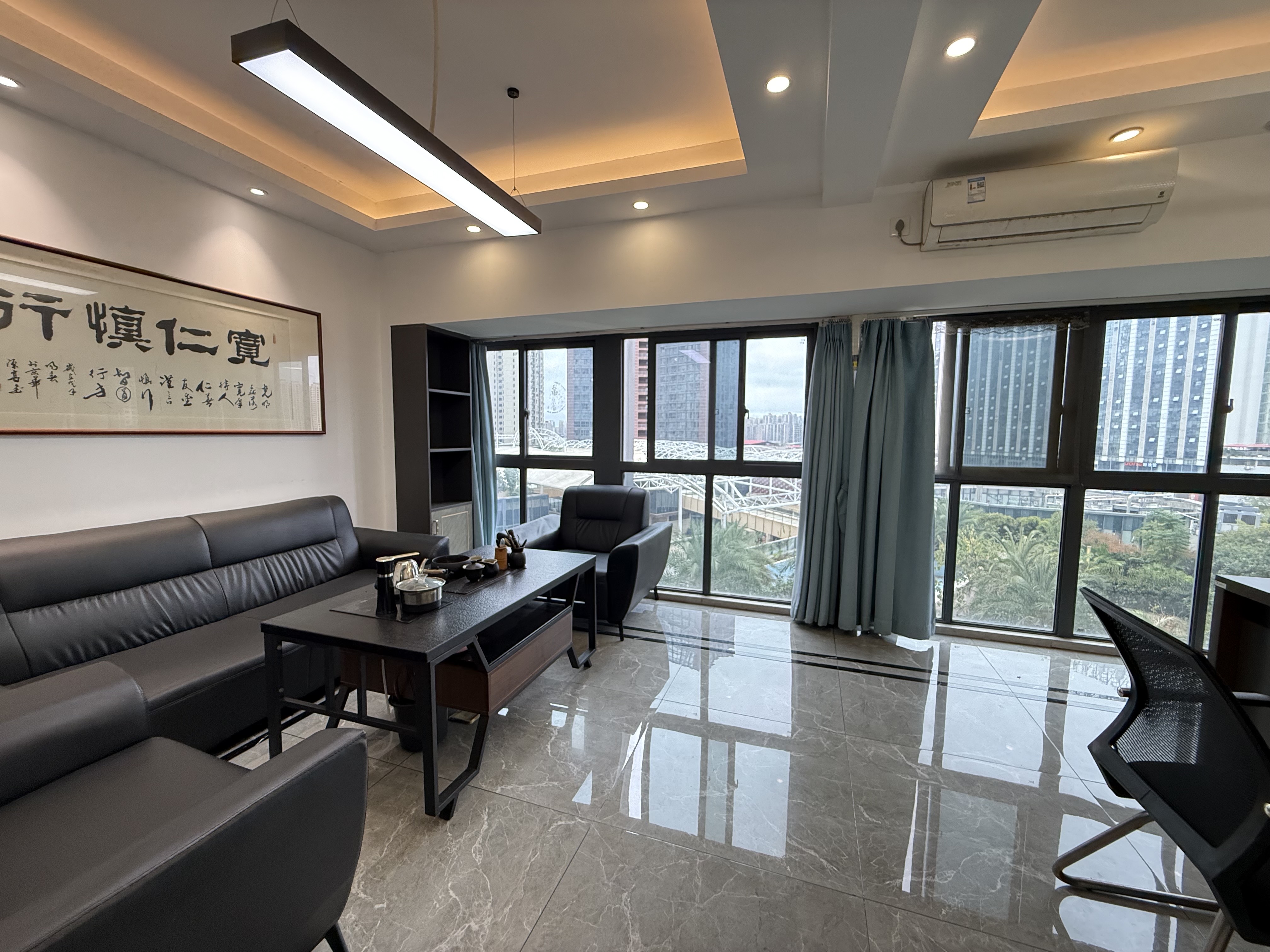 船山公馆  1室1厅1卫    2400.0元/月户型图