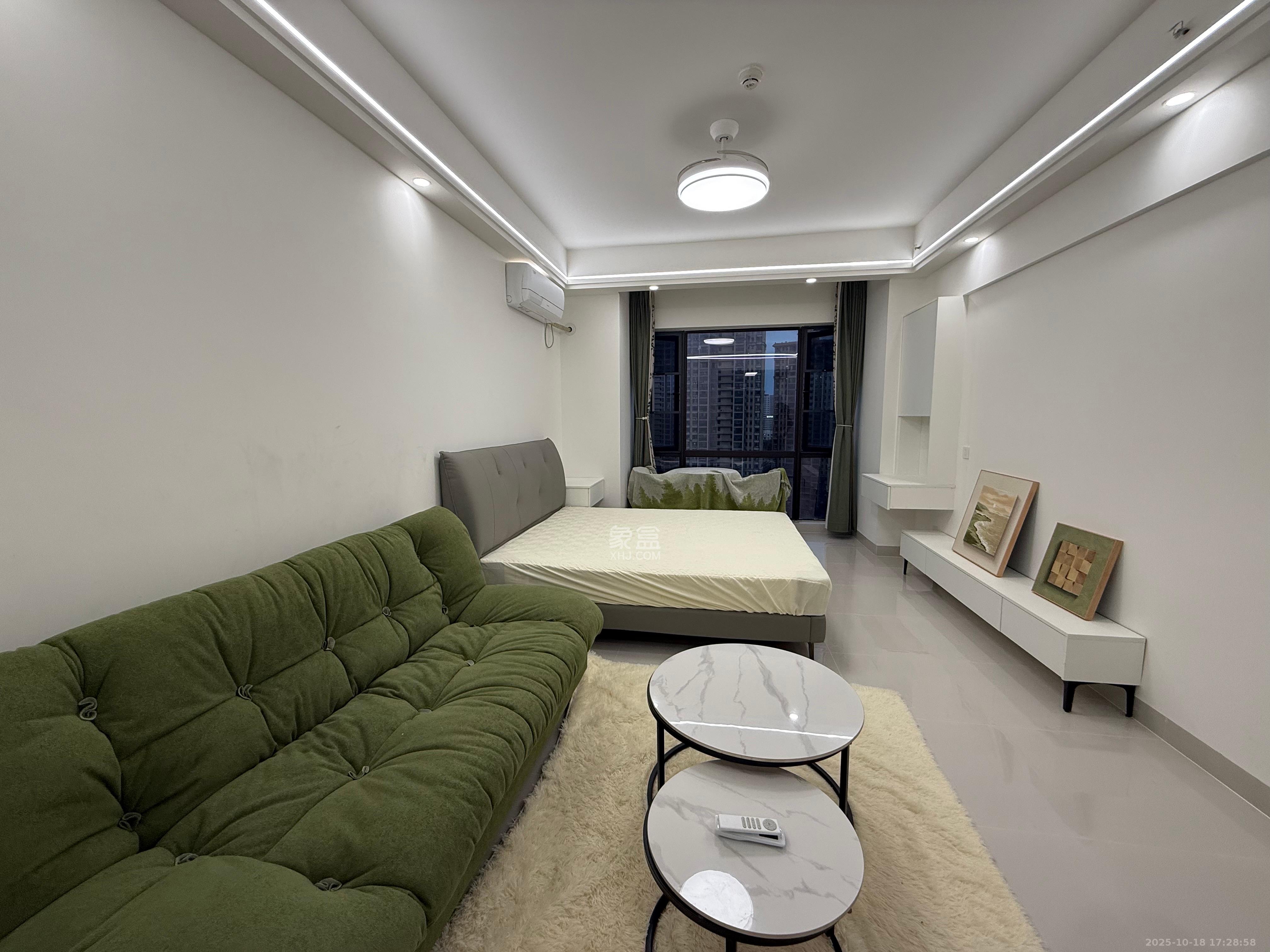 鄱阳汇金中心 1室0厅0卫 1500.0元/月 鄱阳汇金中心 1室0厅0卫 1500.0元/月室内图