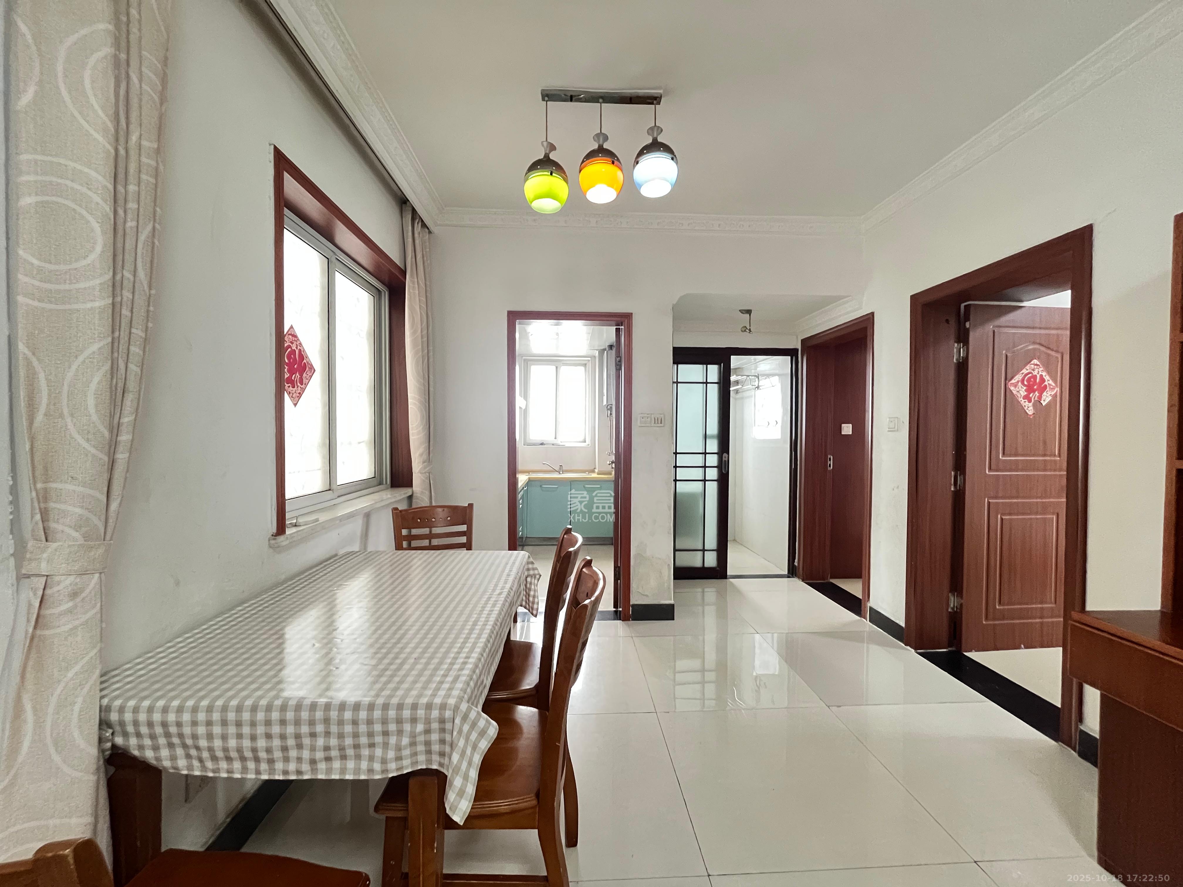 星典时代  2室2厅1卫    2000.0元/月室内图