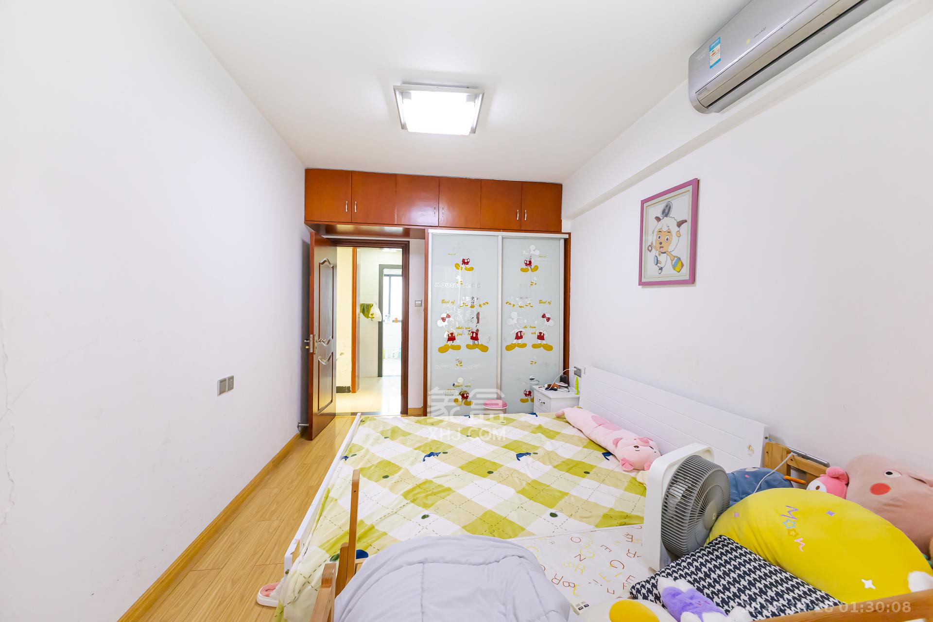 南山苏迪亚诺 3室2厅2卫 79.8万 南山苏迪亚诺 3室2厅2卫 79.8万卧室