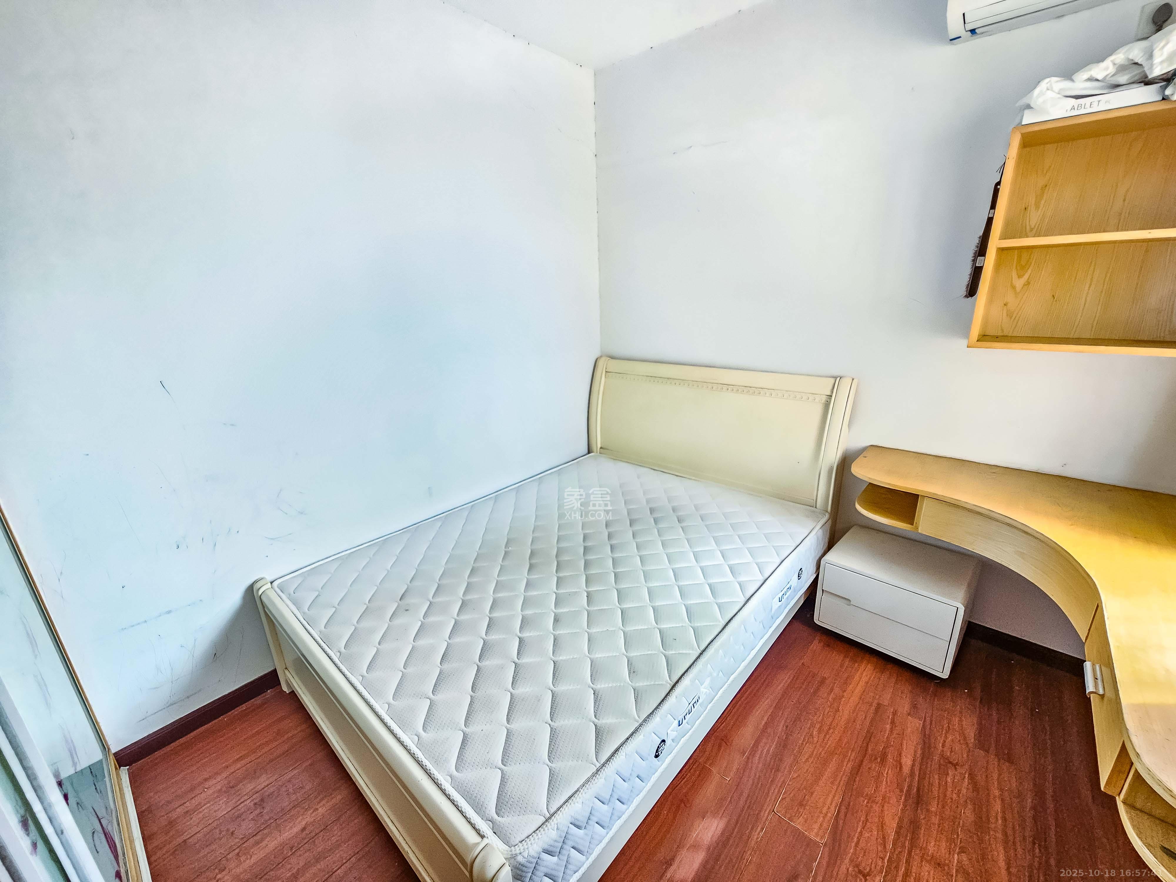 诚兴园  2室2厅1卫    52.8万卧室