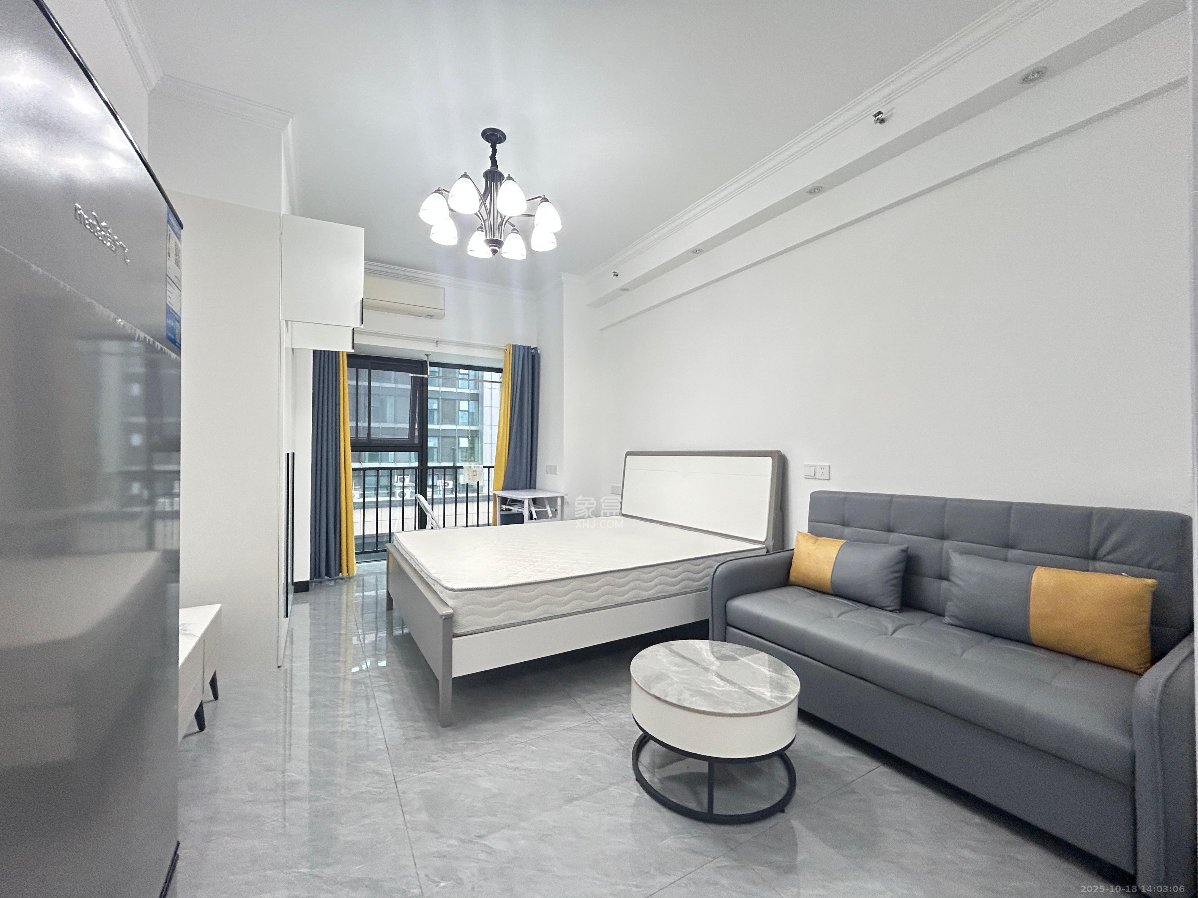 华润置地中心  1室1厅1卫    2600.0元/月室内图