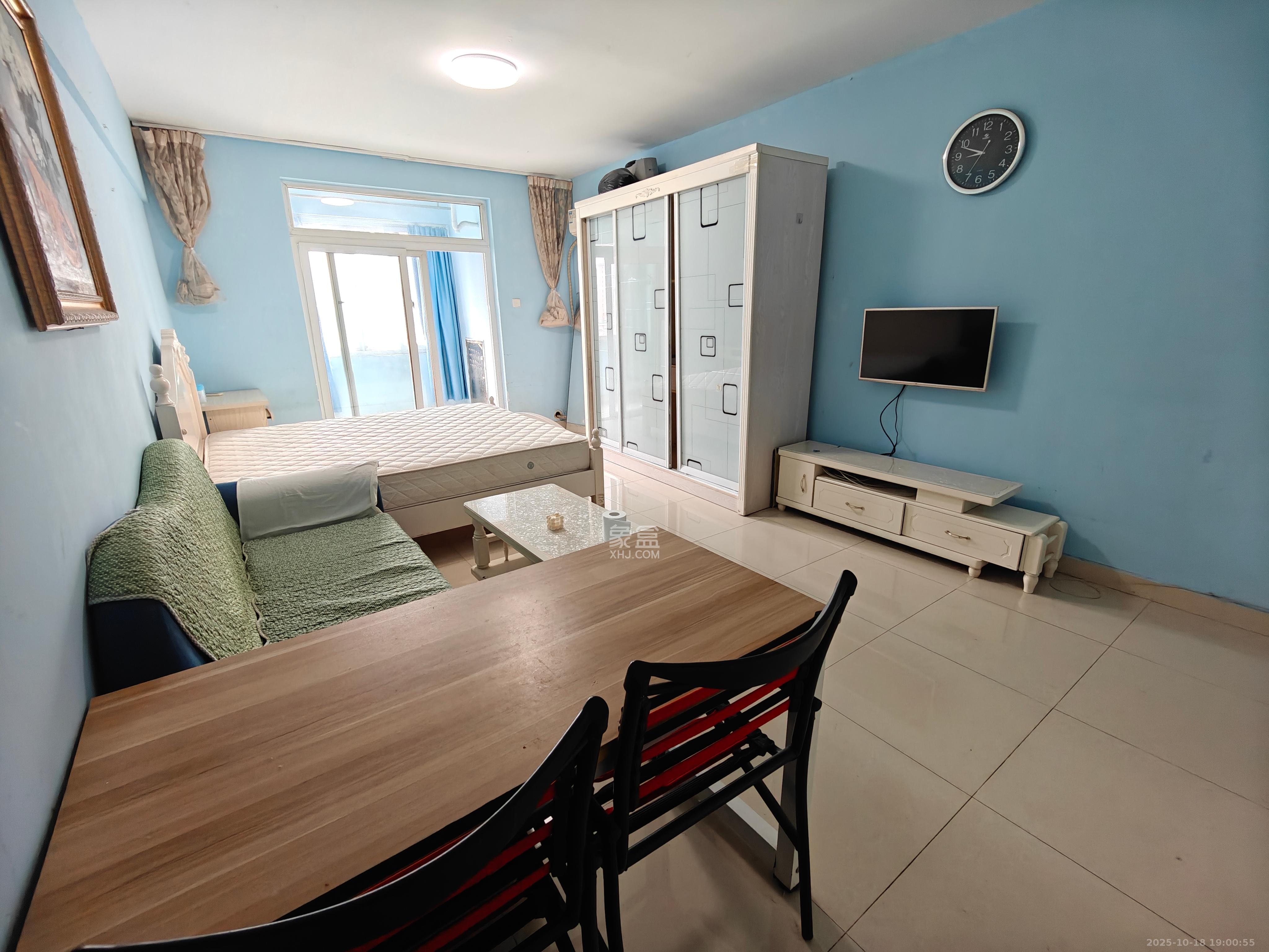 玛依拉山庄  1室1厅1卫    1500.0元/月 玛依拉山庄  1室1厅1卫    1500.0元/月室内图