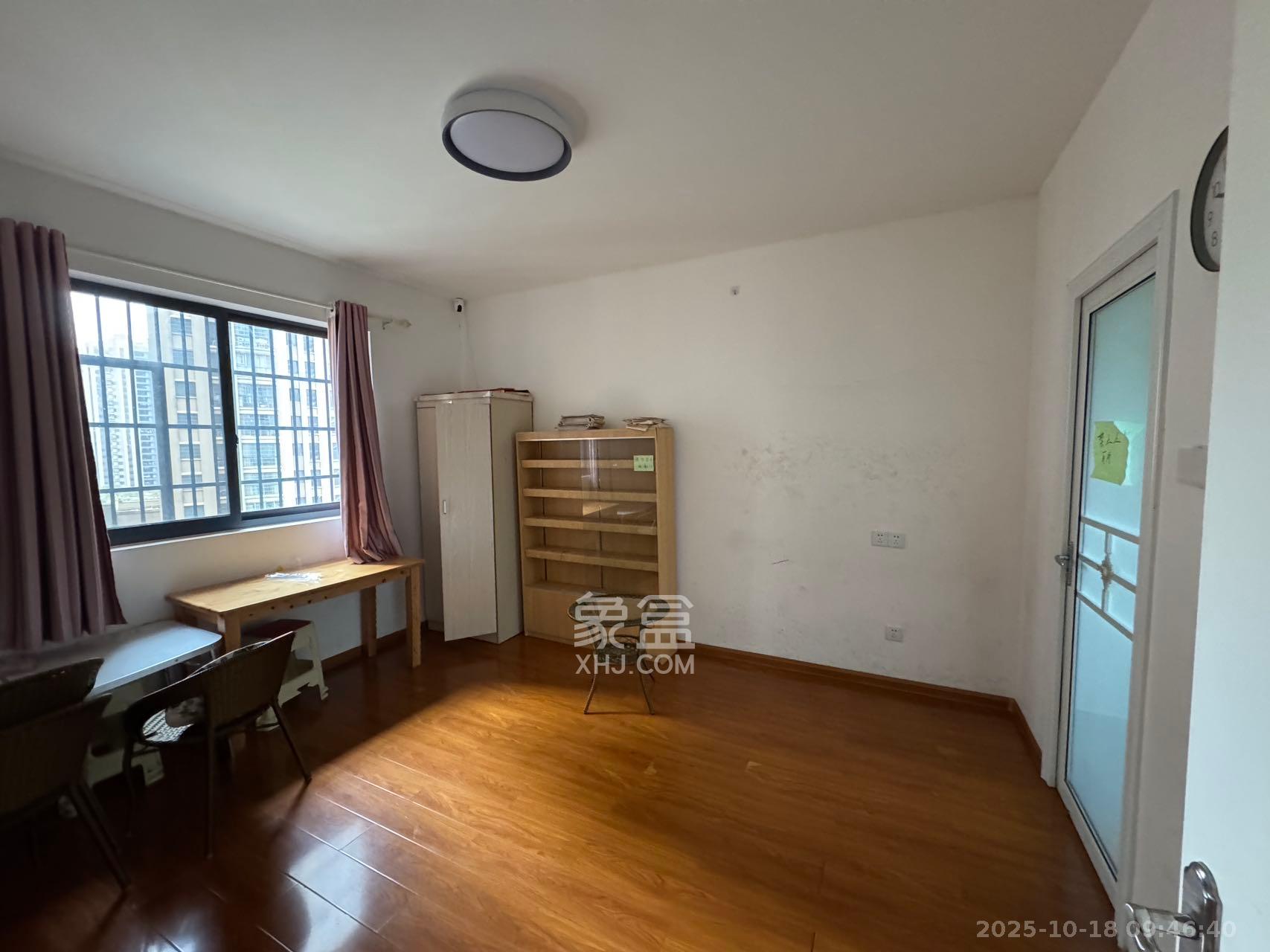 武广新都城(新都华府)  4室2厅2卫    2000.0元/月 武广新都城(新都华府)  4室2厅2卫    2000.0元/月室内图