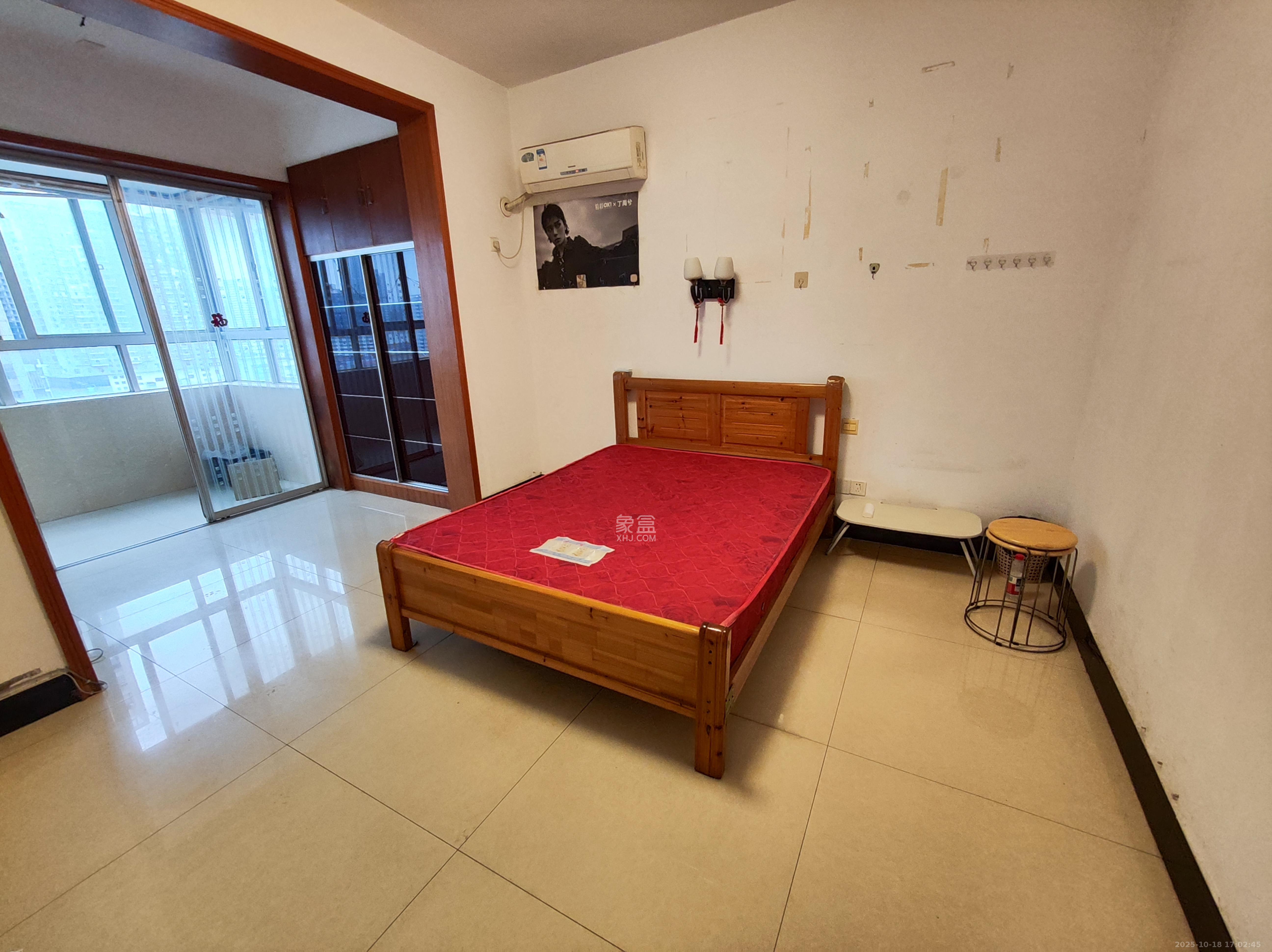 上河国际B座  2室1厅1卫    1900.0元/月 上河国际B座  2室1厅1卫    1900.0元/月室内图