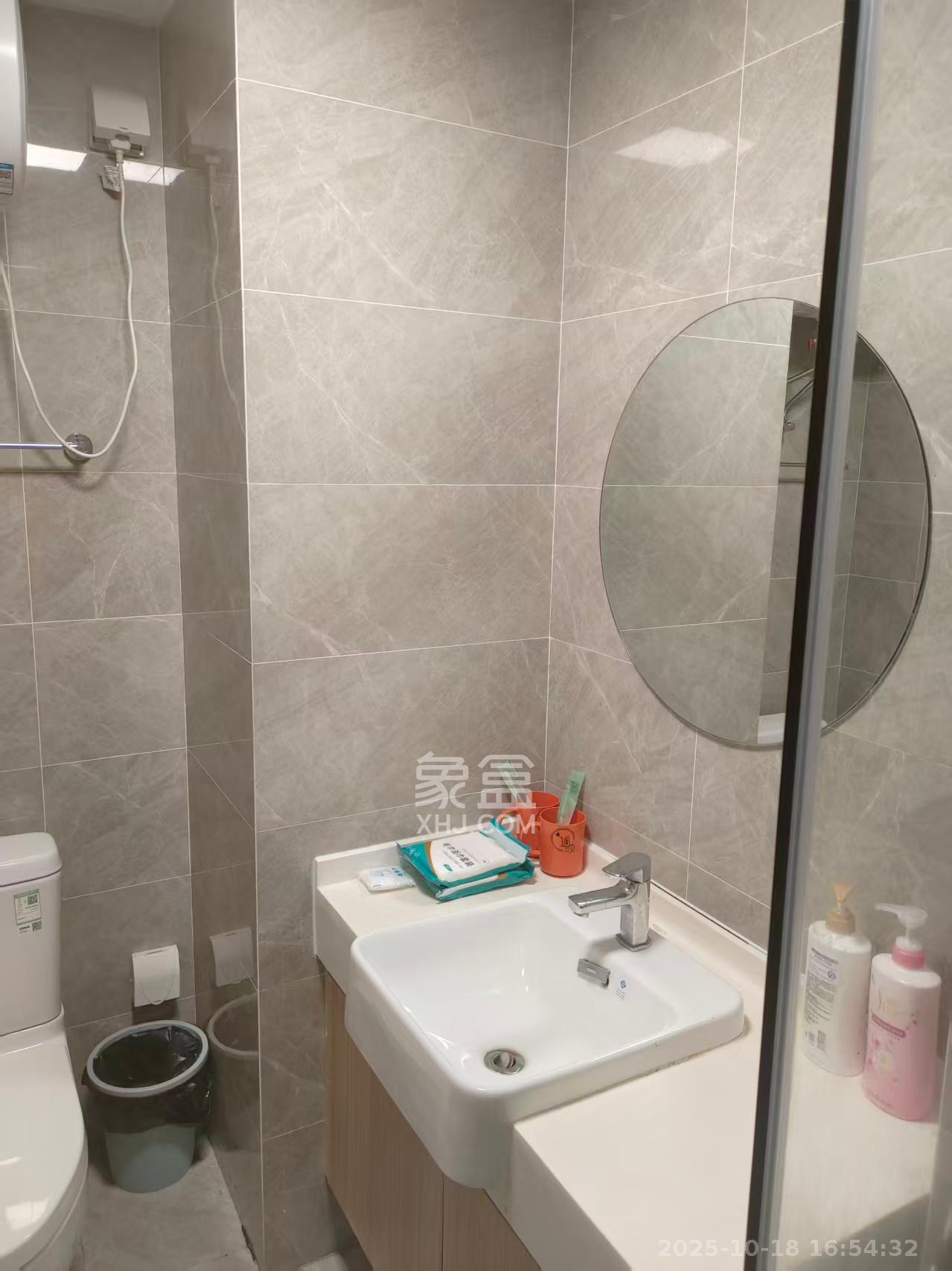 新城和樾（新城和樾公馆）  1室1厅1卫    1100.0元/月室内图