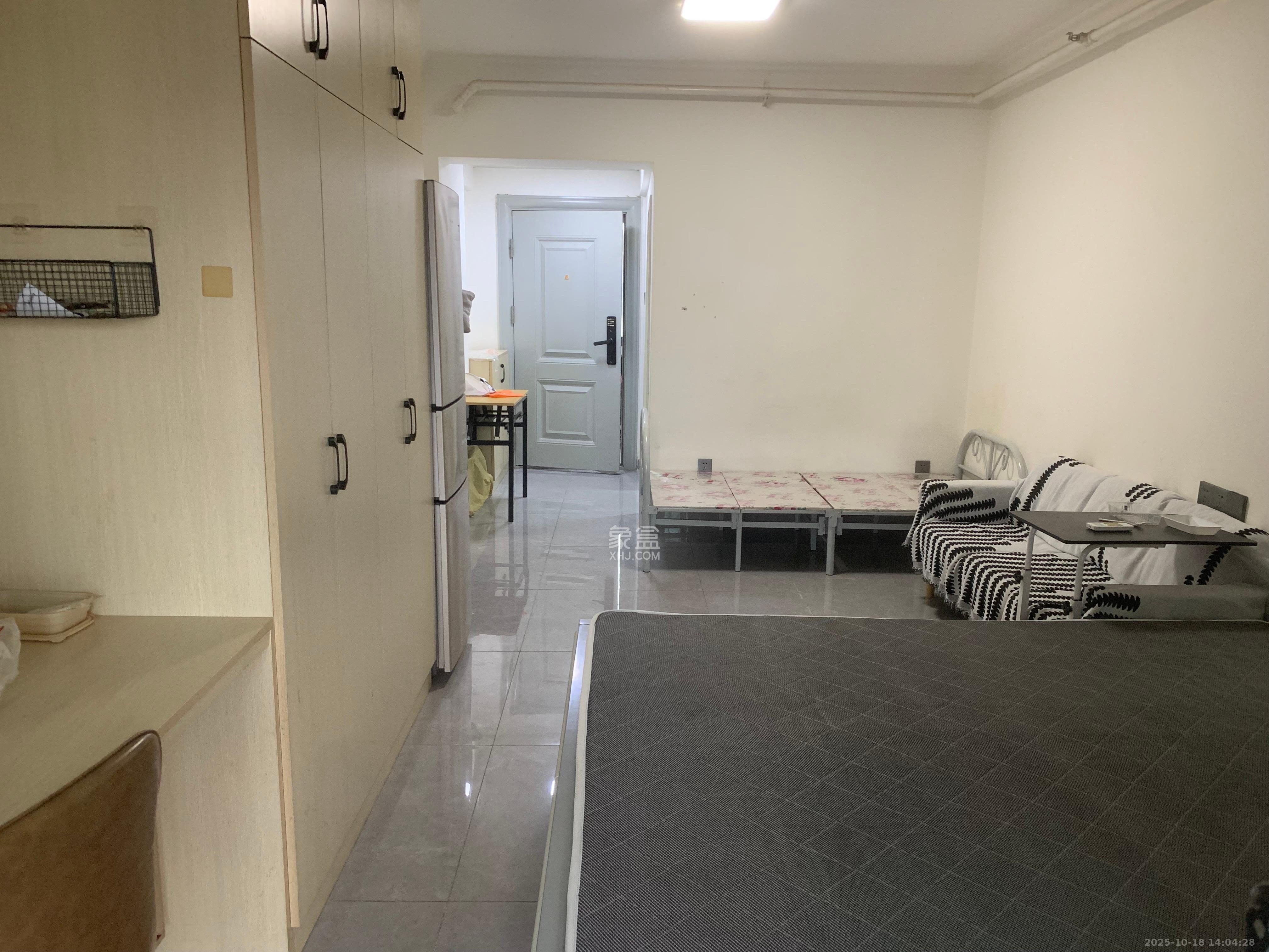 鹏程府  1室1厅1卫    1800.0元/月室内图