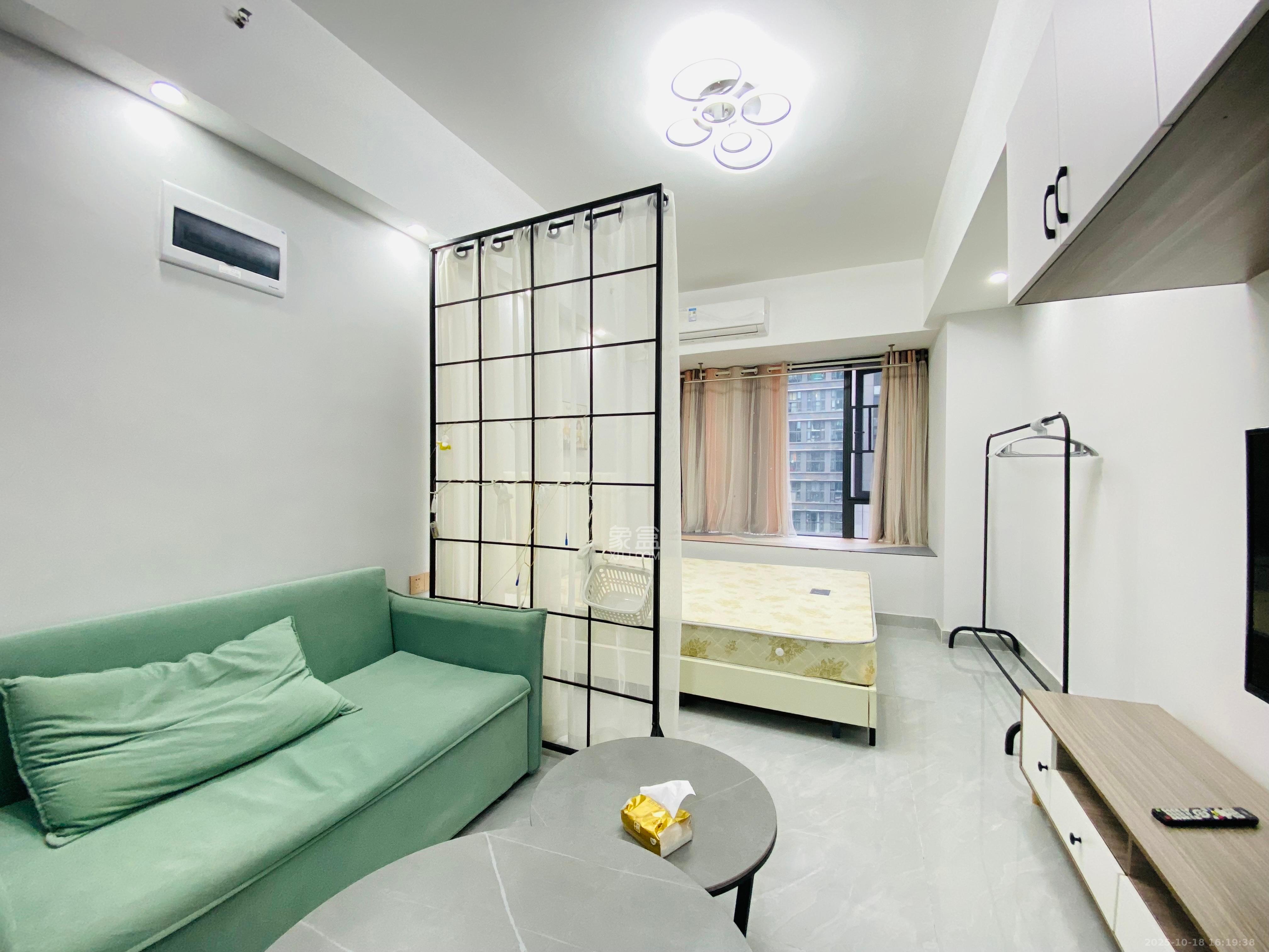 龙湖湘江星座(祺鑫星座公寓) 1室1厅1卫 1400.0元/月 龙湖湘江星座(祺鑫星座公寓) 1室1厅1卫 1400.0元/月室内图