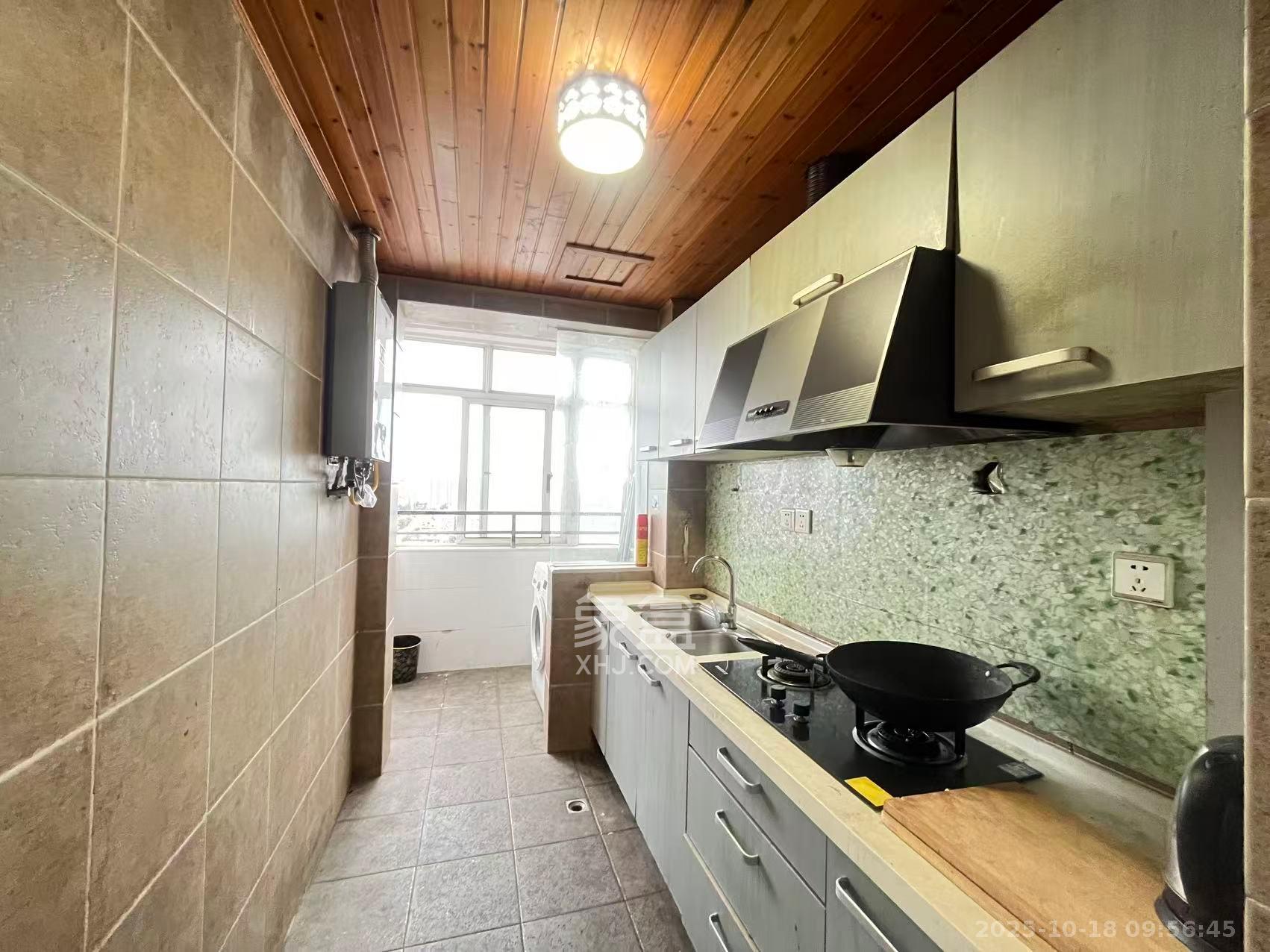 未来蜂巢  3室2厅1卫    1500.0元/月室内图