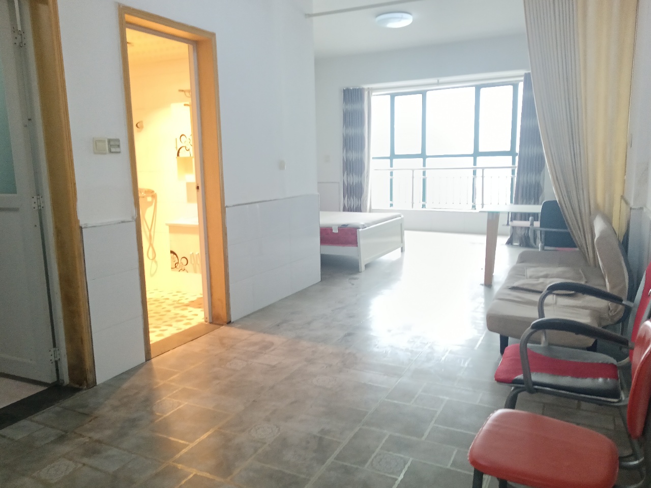 银城壹号  1室1厅1卫    1000.0元/月室内图