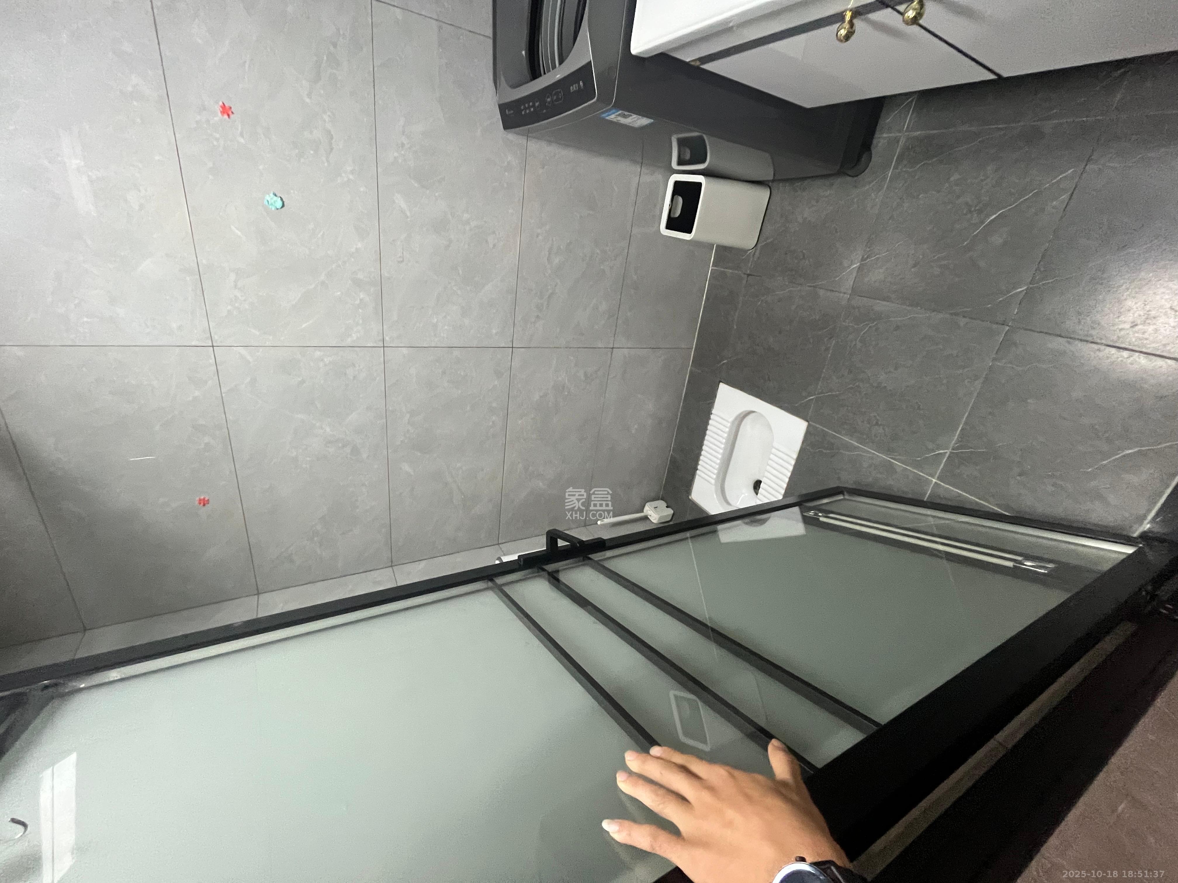 碧桂园城市之光  1室1厅1卫    1700.0元/月室内图