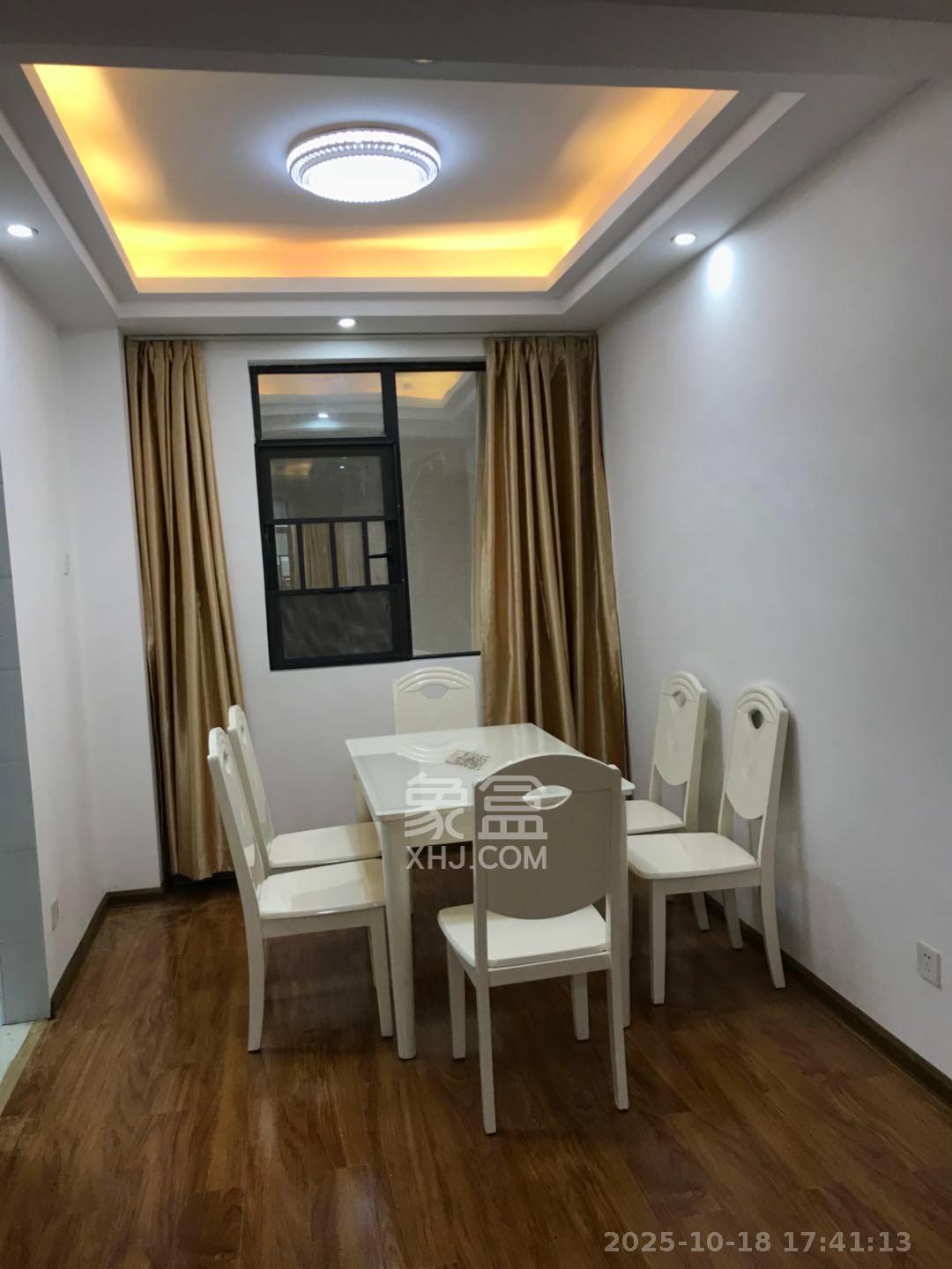 天元涉外景园C区  4室2厅1卫    2800.0元/月 天元涉外景园C区  4室2厅1卫    2800.0元/月室内图