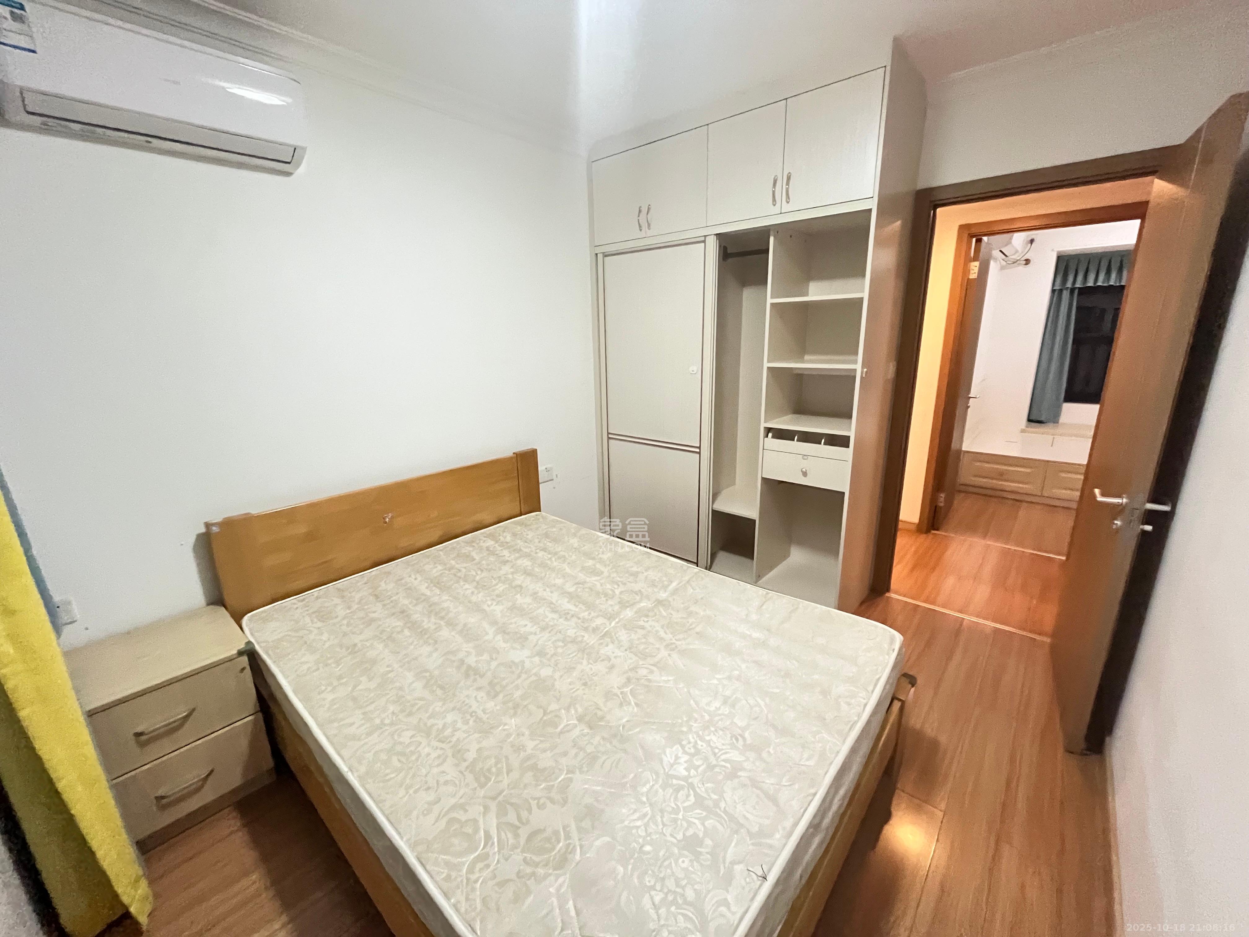 万科魅力之城 3室2厅2卫 2400.0元/月 万科魅力之城 3室2厅2卫 2400.0元/月室内图