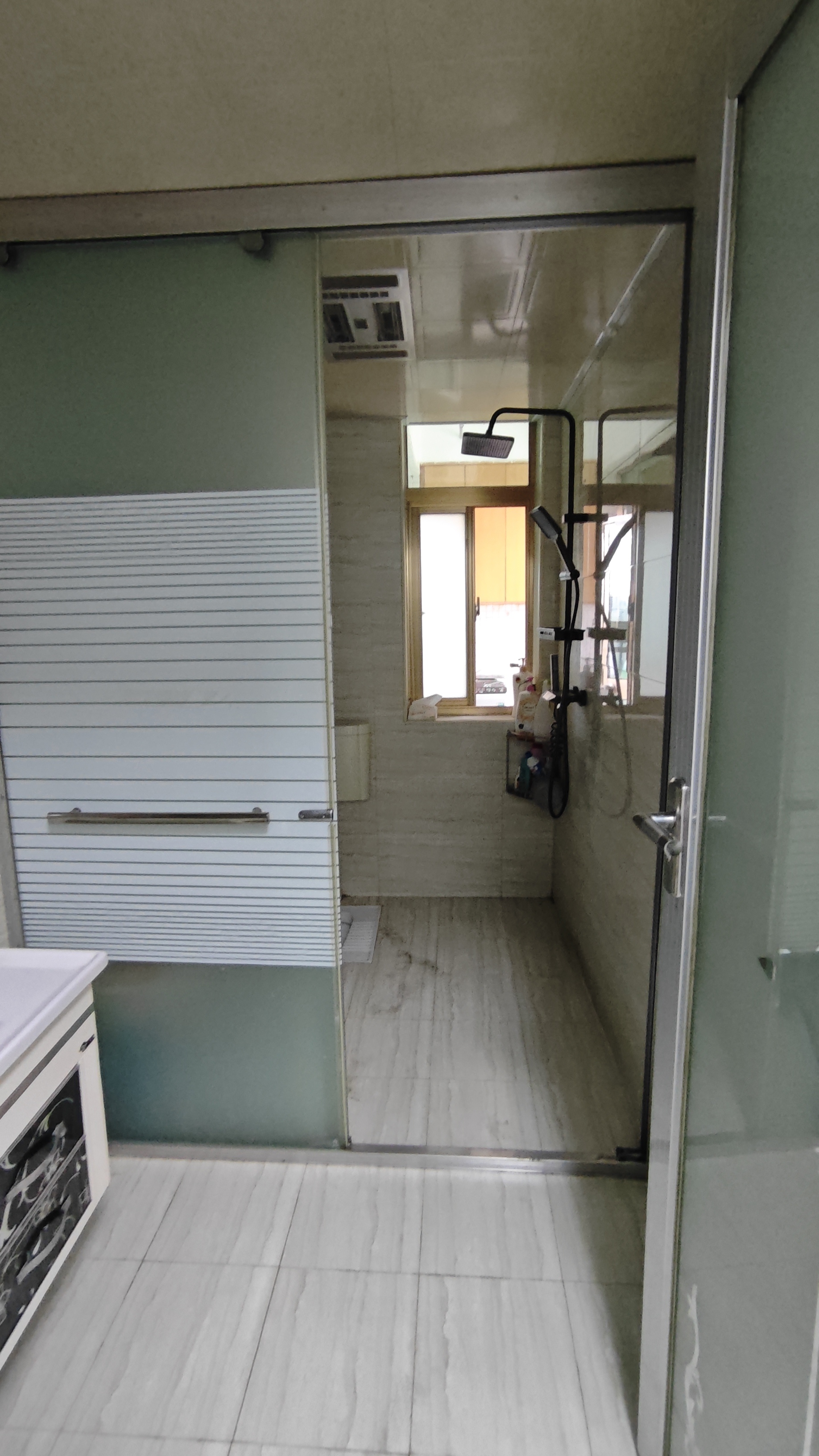 湘水明珠 1室0厅0卫 2000.0元/月 湘水明珠 1室0厅0卫 2000.0元/月室内图