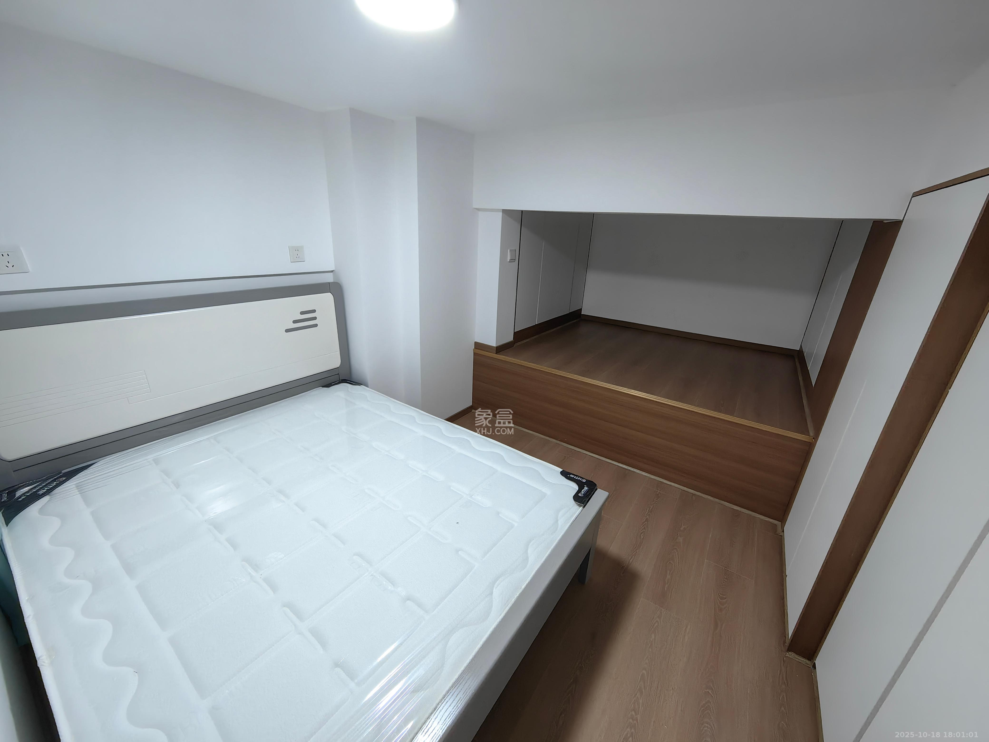 正荣梅溪紫阙台  2室1厅1卫    2500.0元/月室内图