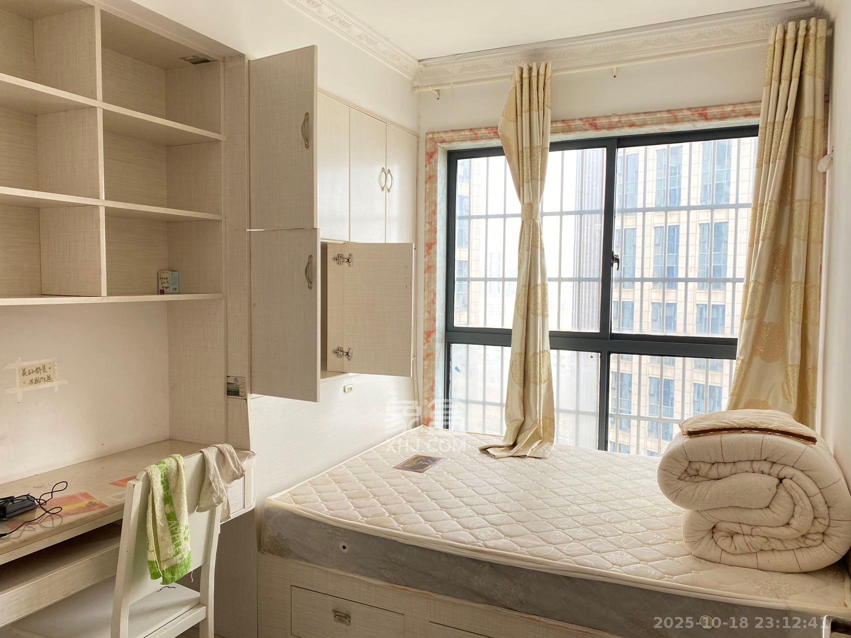 南庭城果  1室0厅0卫    3100.0元/月室内图