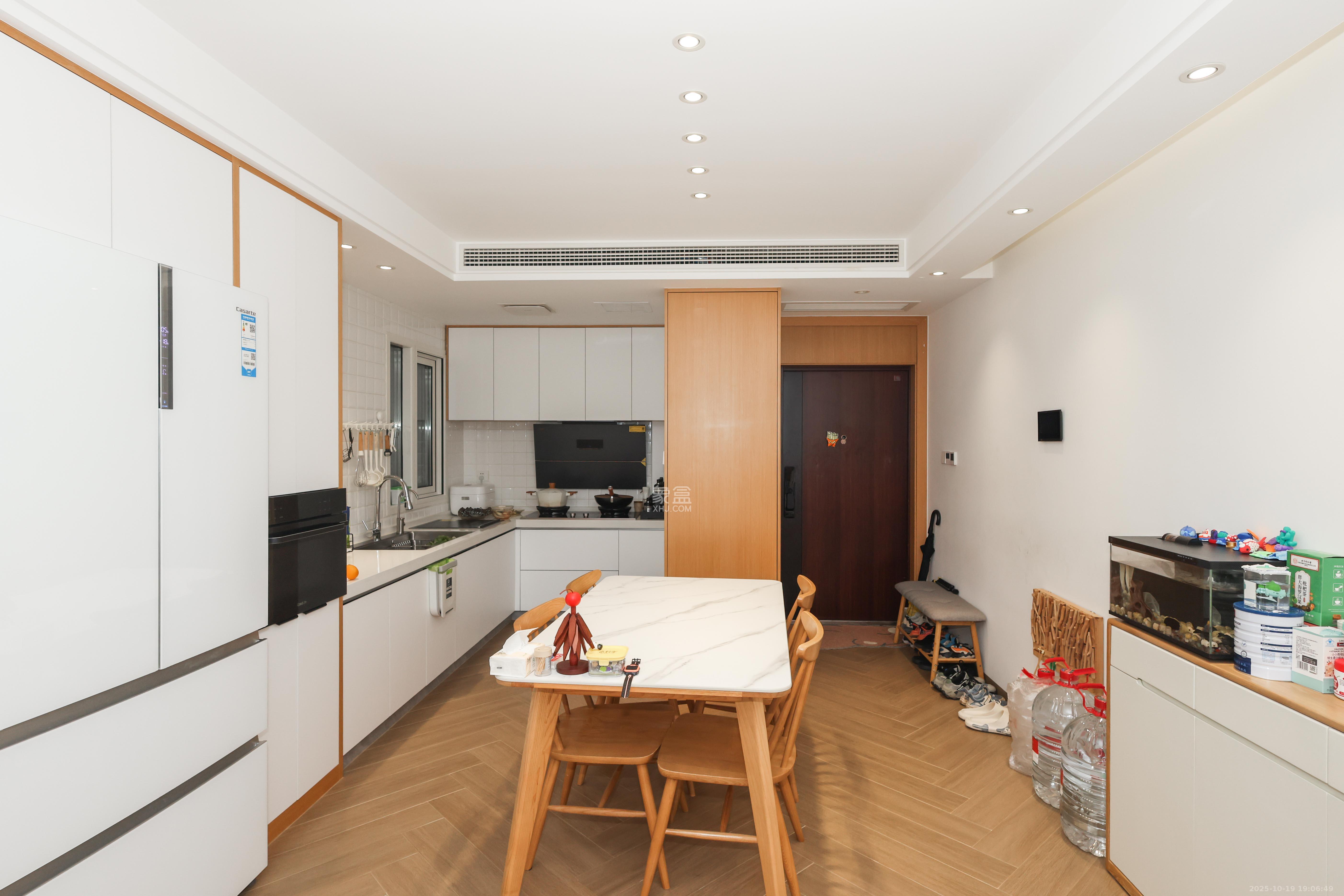 中国铁建梅溪青秀三期  3室2厅2卫    188.0万其他