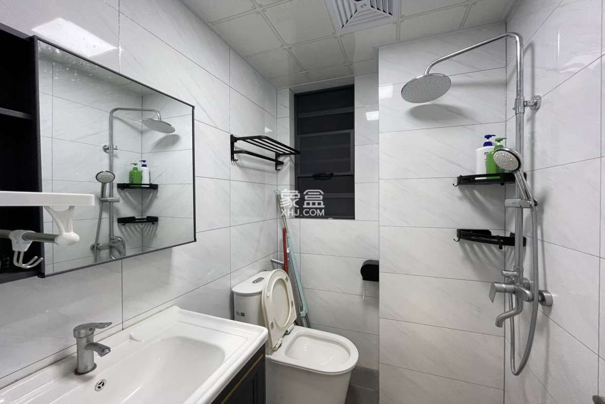 蓝城印象 2室1厅1卫 2500.0元/月 蓝城印象 2室1厅1卫 2500.0元/月室内图