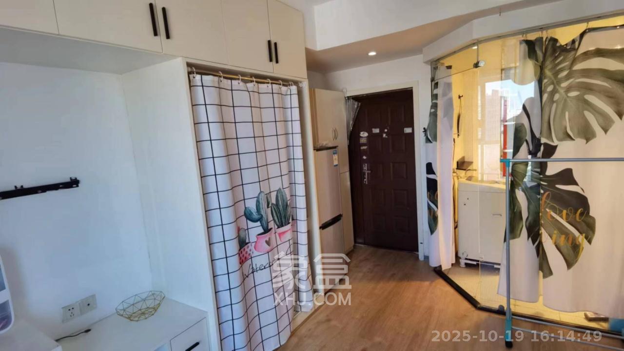 青和上座（上味舫大厦）  1室1厅1卫    1700.0元/月室内图