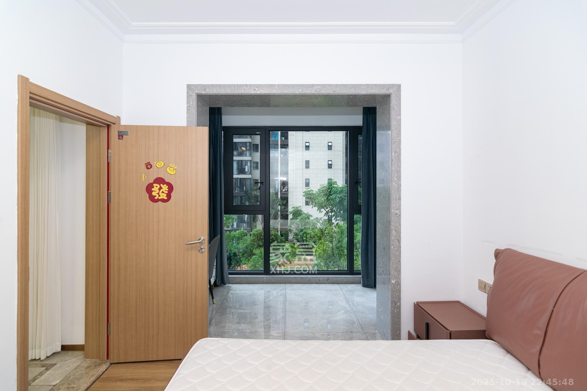 新华联梦想城  3室2厅1卫    69.8万 新华联梦想城  3室2厅1卫    69.8万卧室