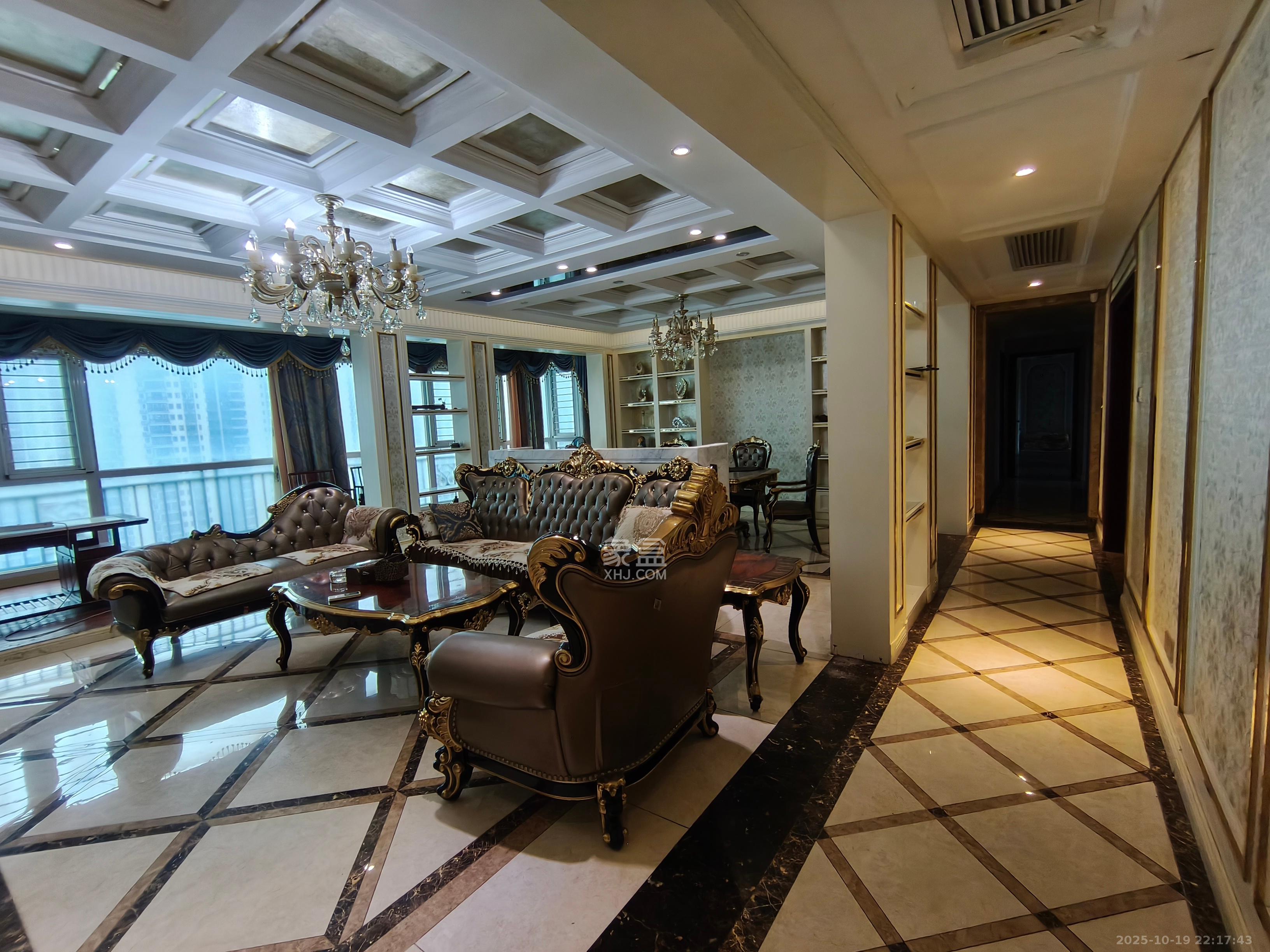 恒大雅苑 4室2厅2卫 7500.0元/月 恒大雅苑 4室2厅2卫 7500.0元/月室内图