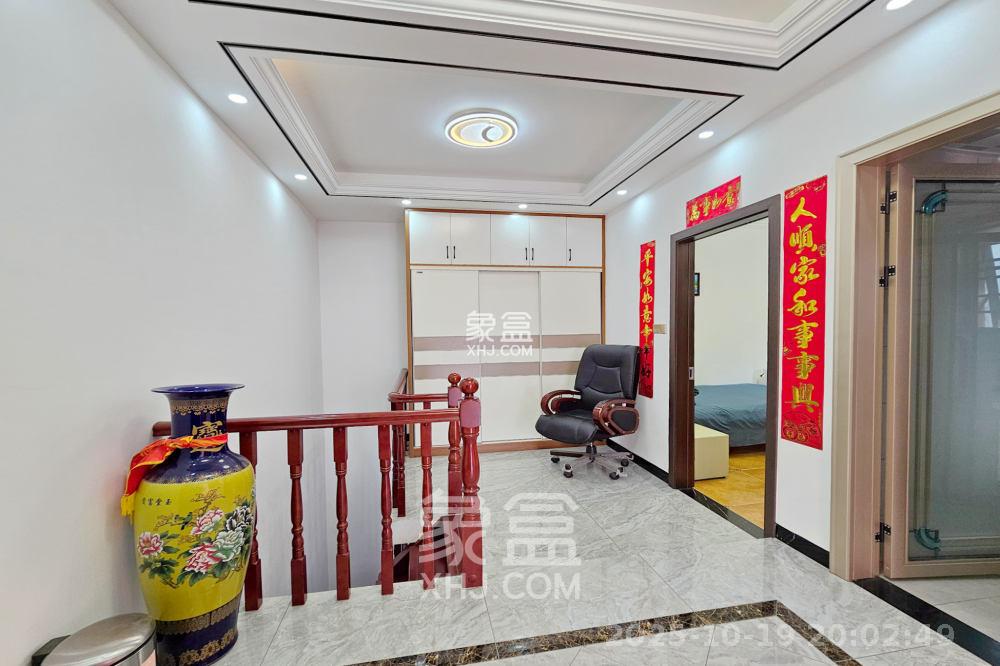 明昇壹城（明昇时代广场）二期  3室2厅2卫    3200.0元/月室内图