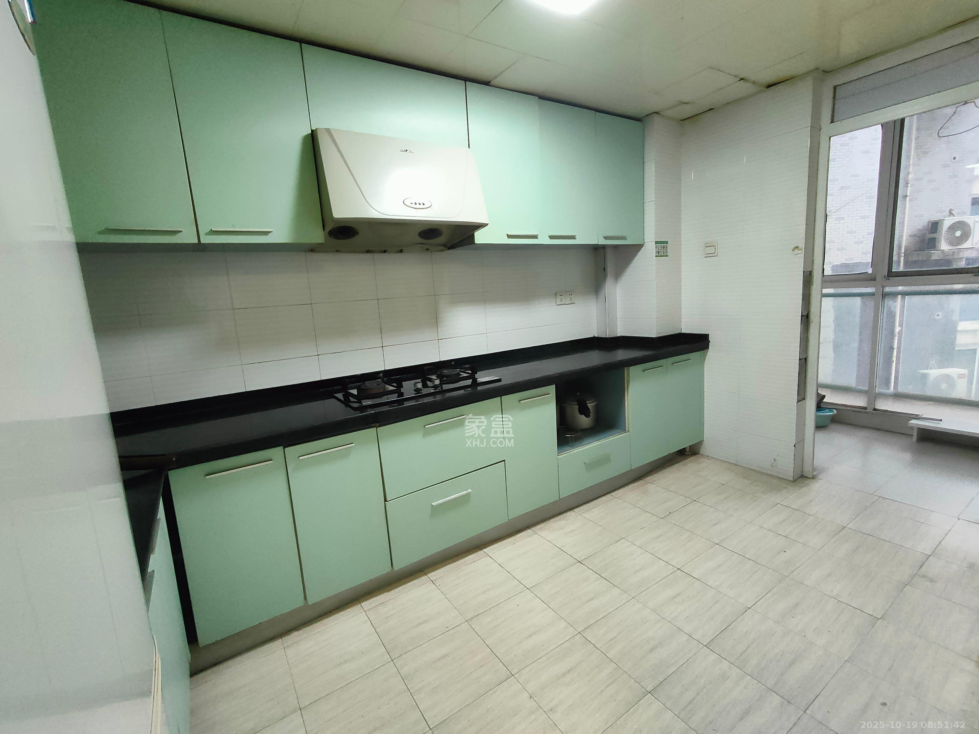 中建桂苑  2室2厅1卫    1700.0元/月室内图